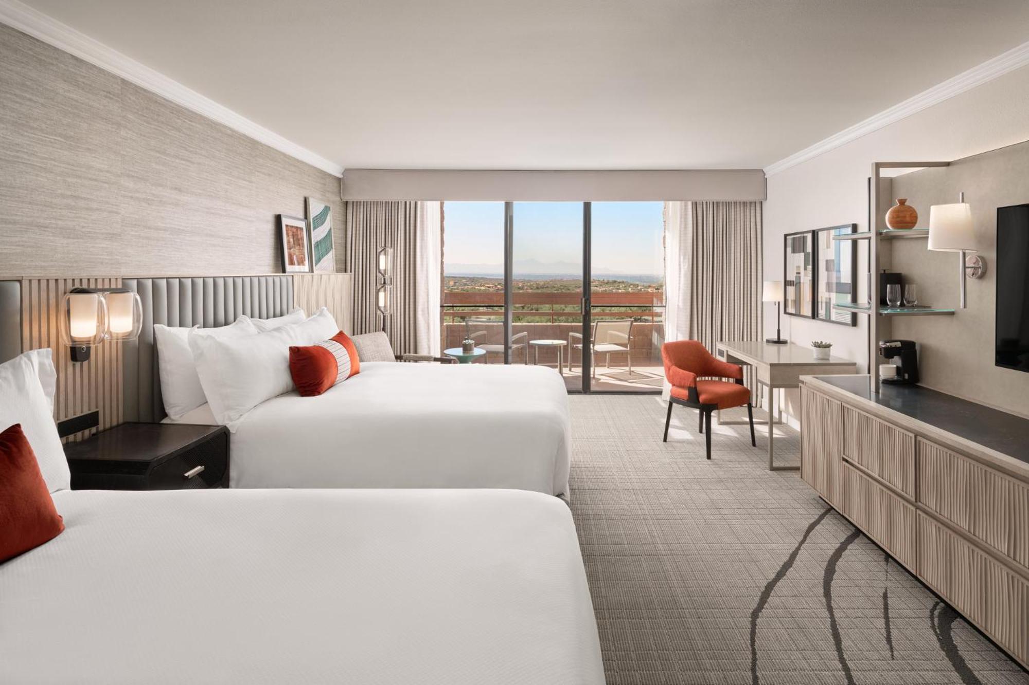 2 Queen Room Valley View