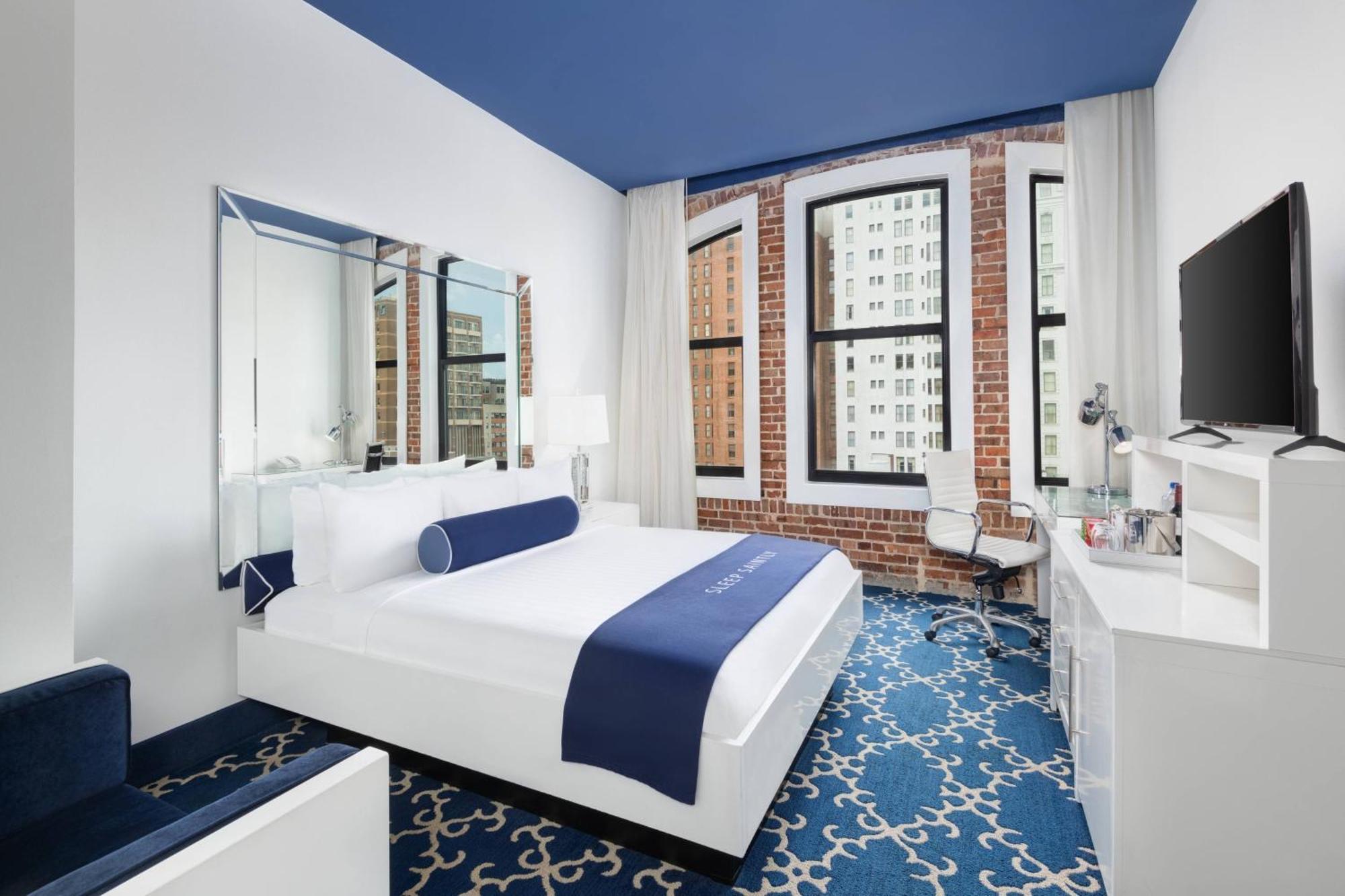 King Room,1629399687:JPEG