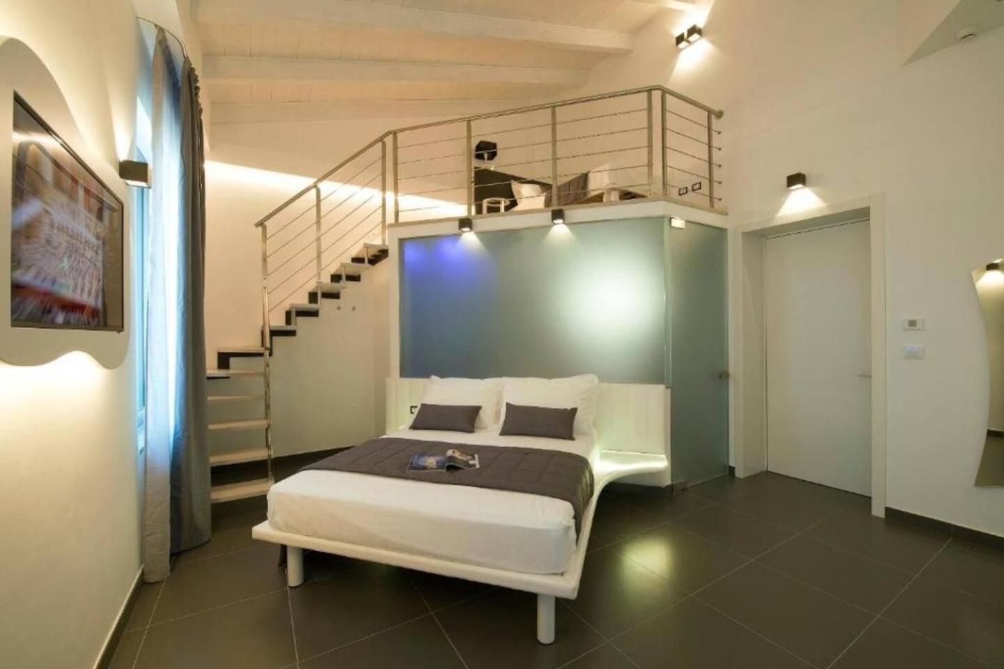 Studio Duplex