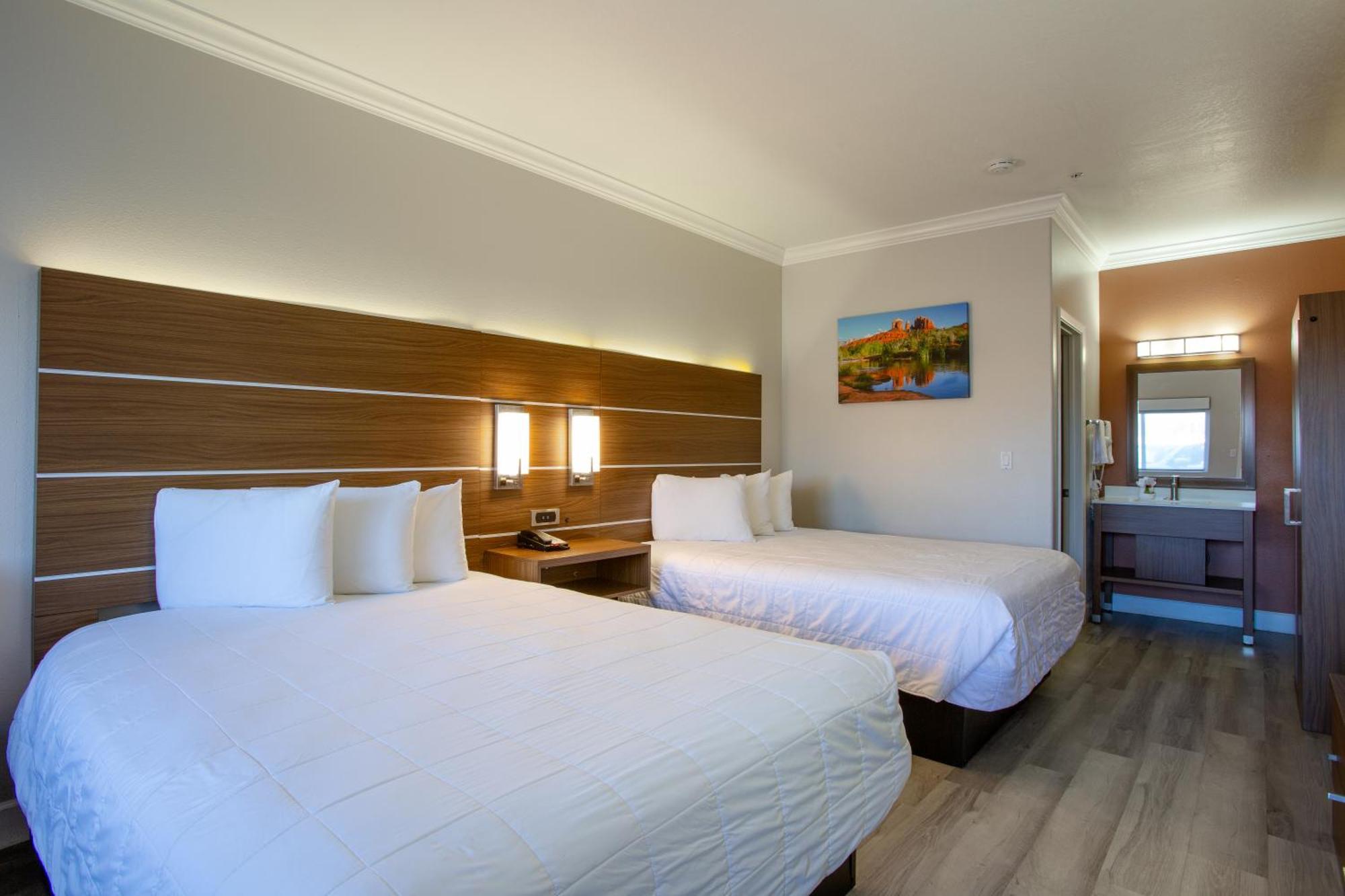 Ground Level Queens Retreat