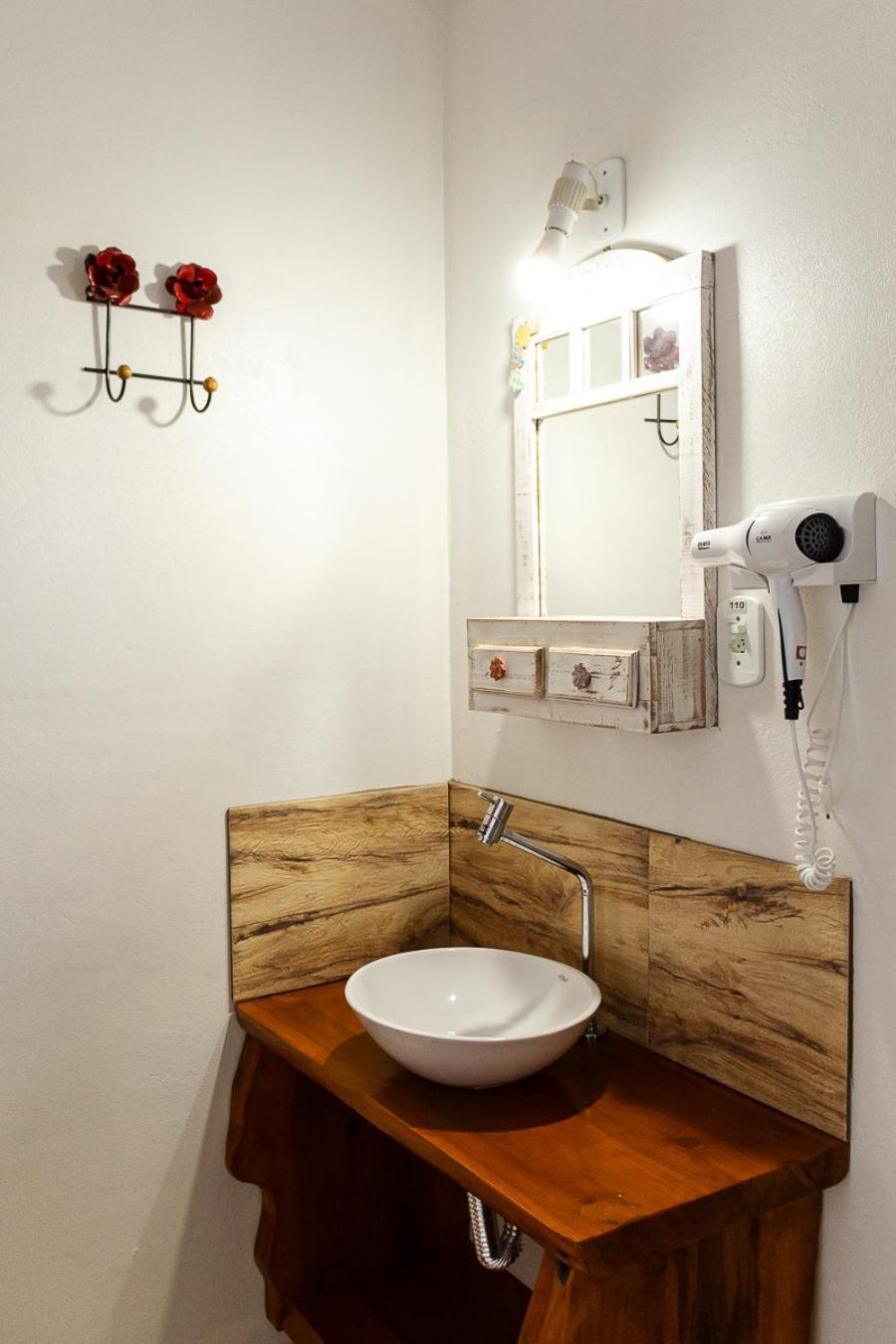 Deluxe Suite Spa Bath