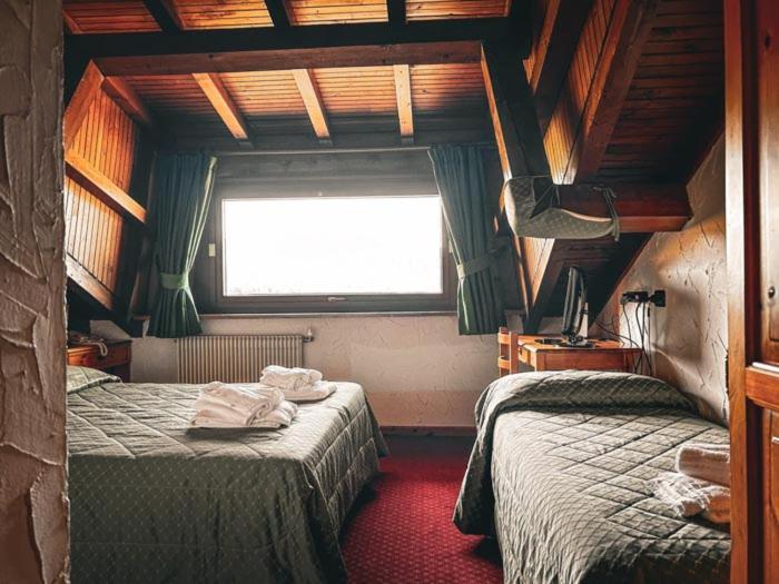 Triple Room,1630094580:JPEG