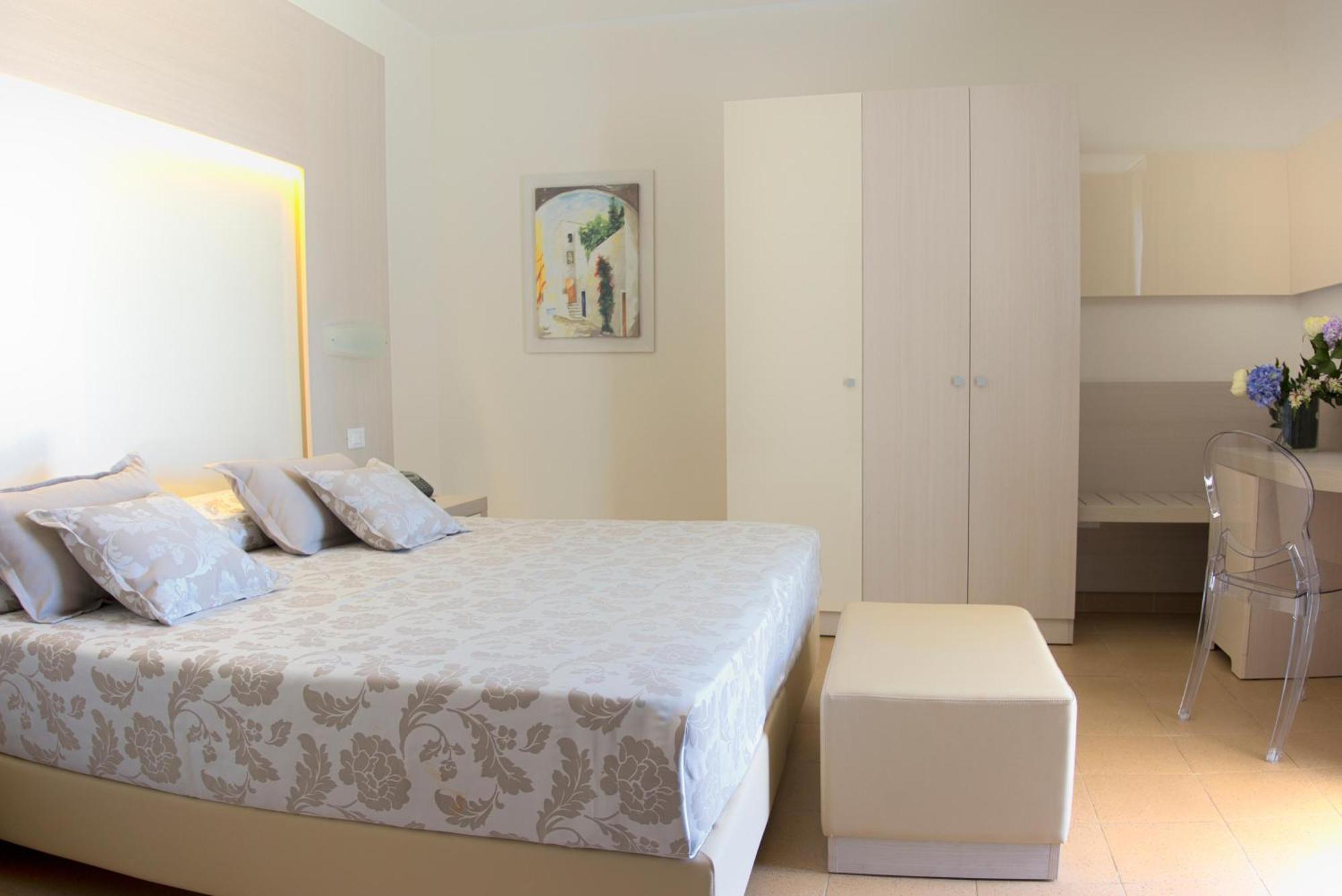 Quadruple Suite