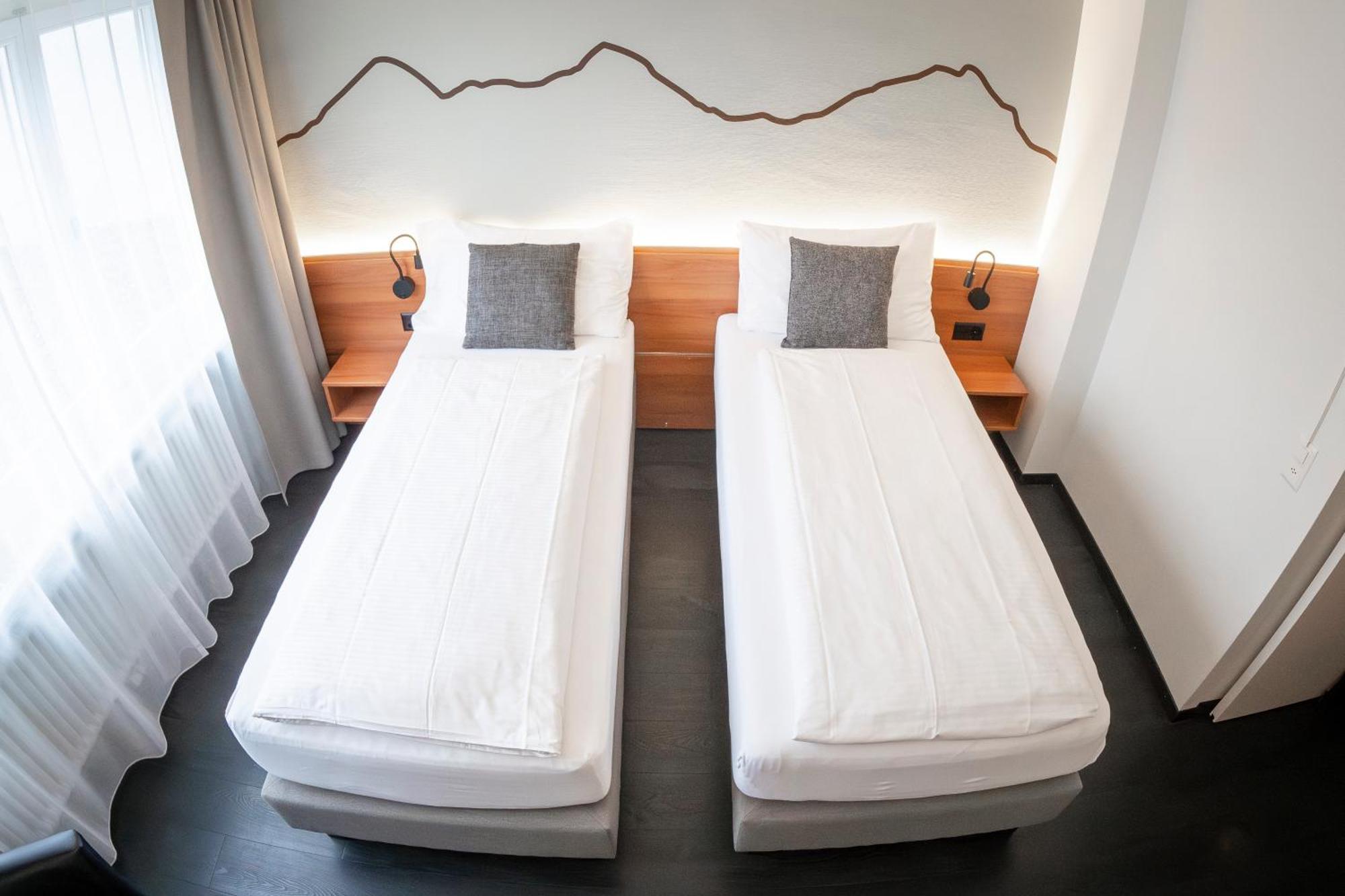 Double or Twin Room Bathroom
