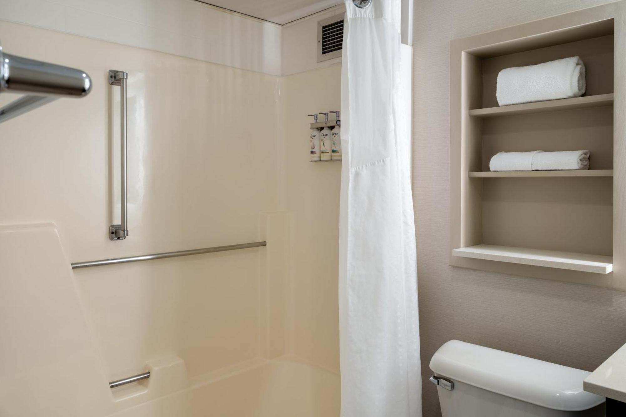 Standard Room Two Queen Beds
