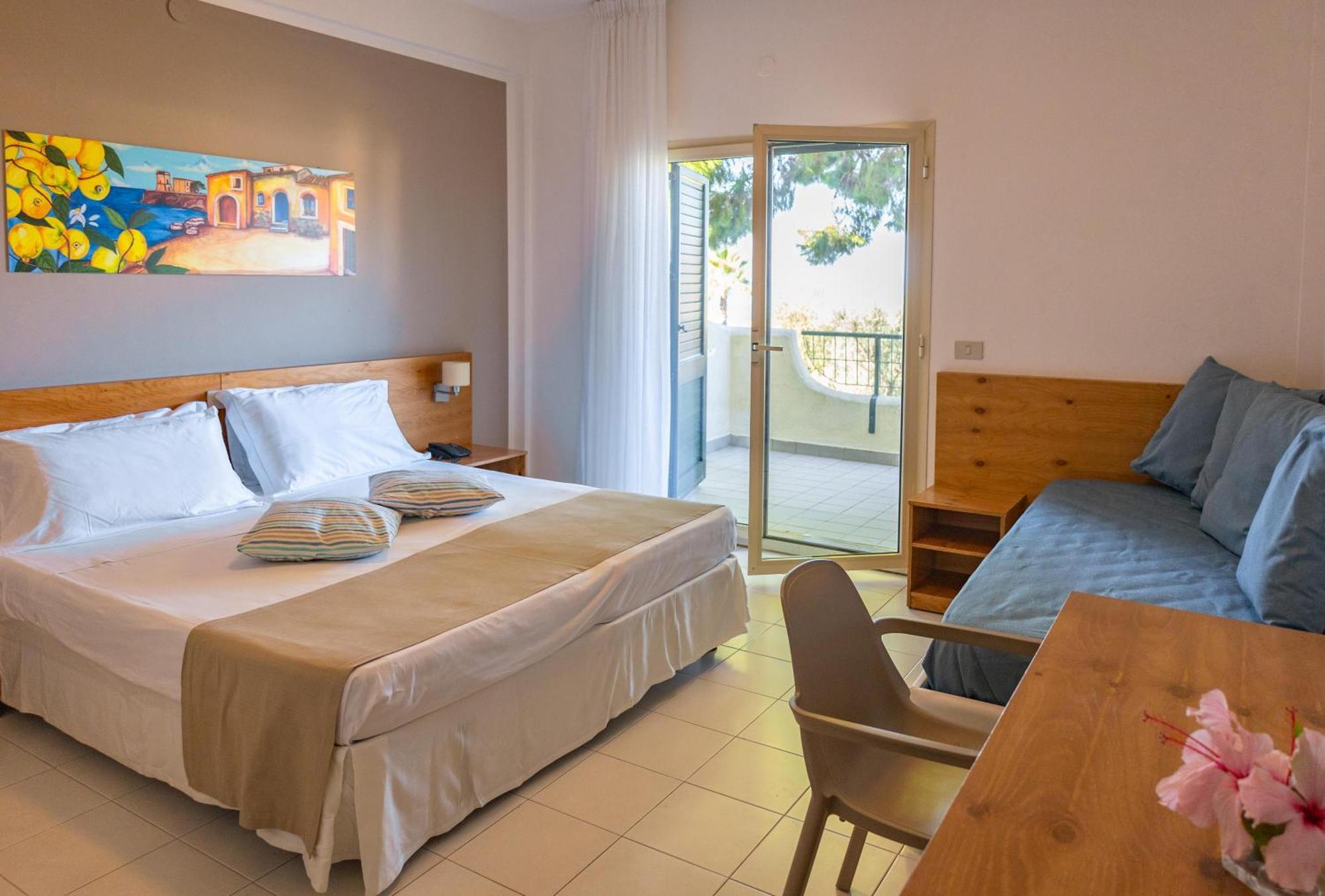 Comfort Triple Room Garden View
