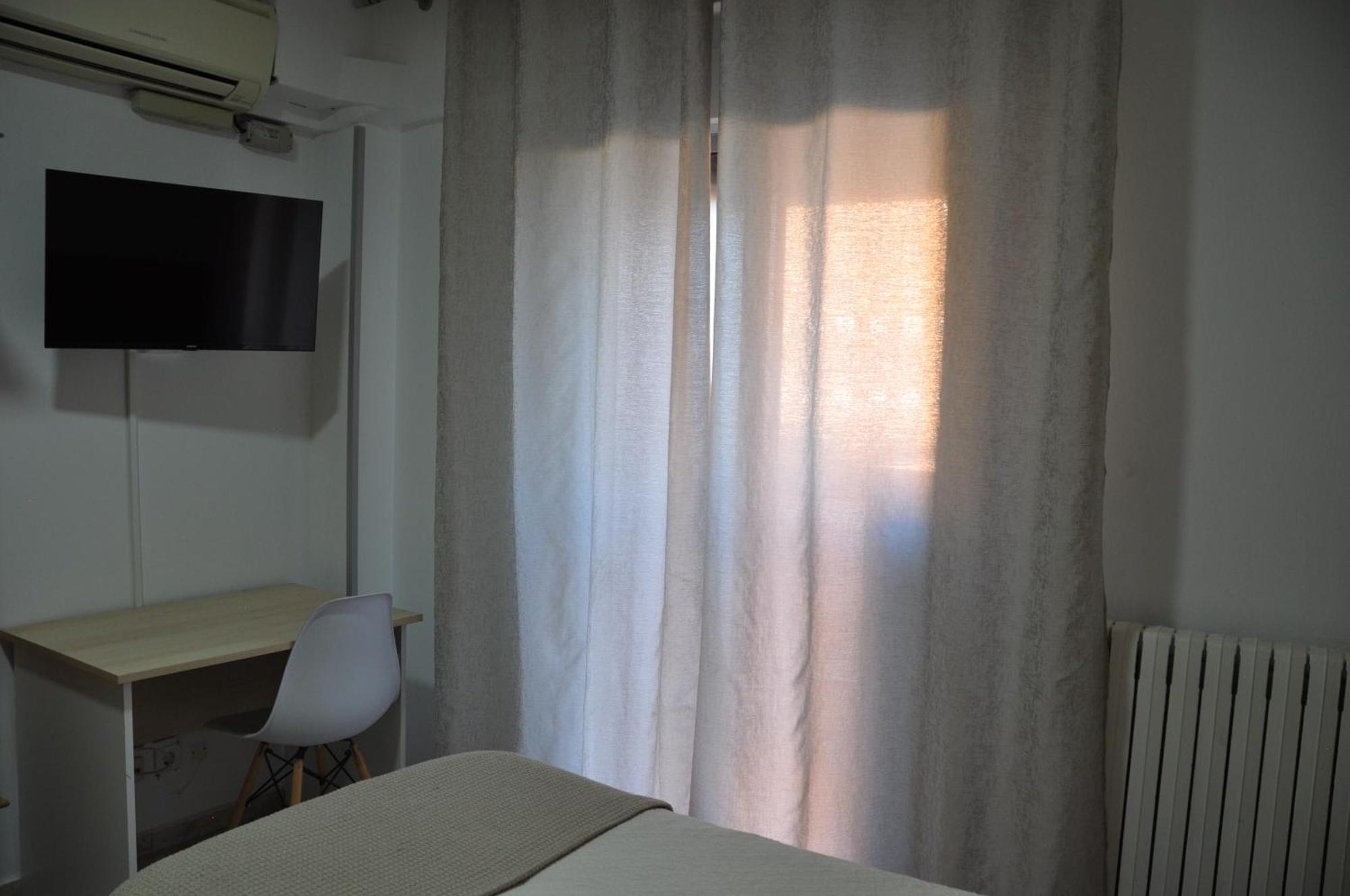 Twin Room Shared Toilet