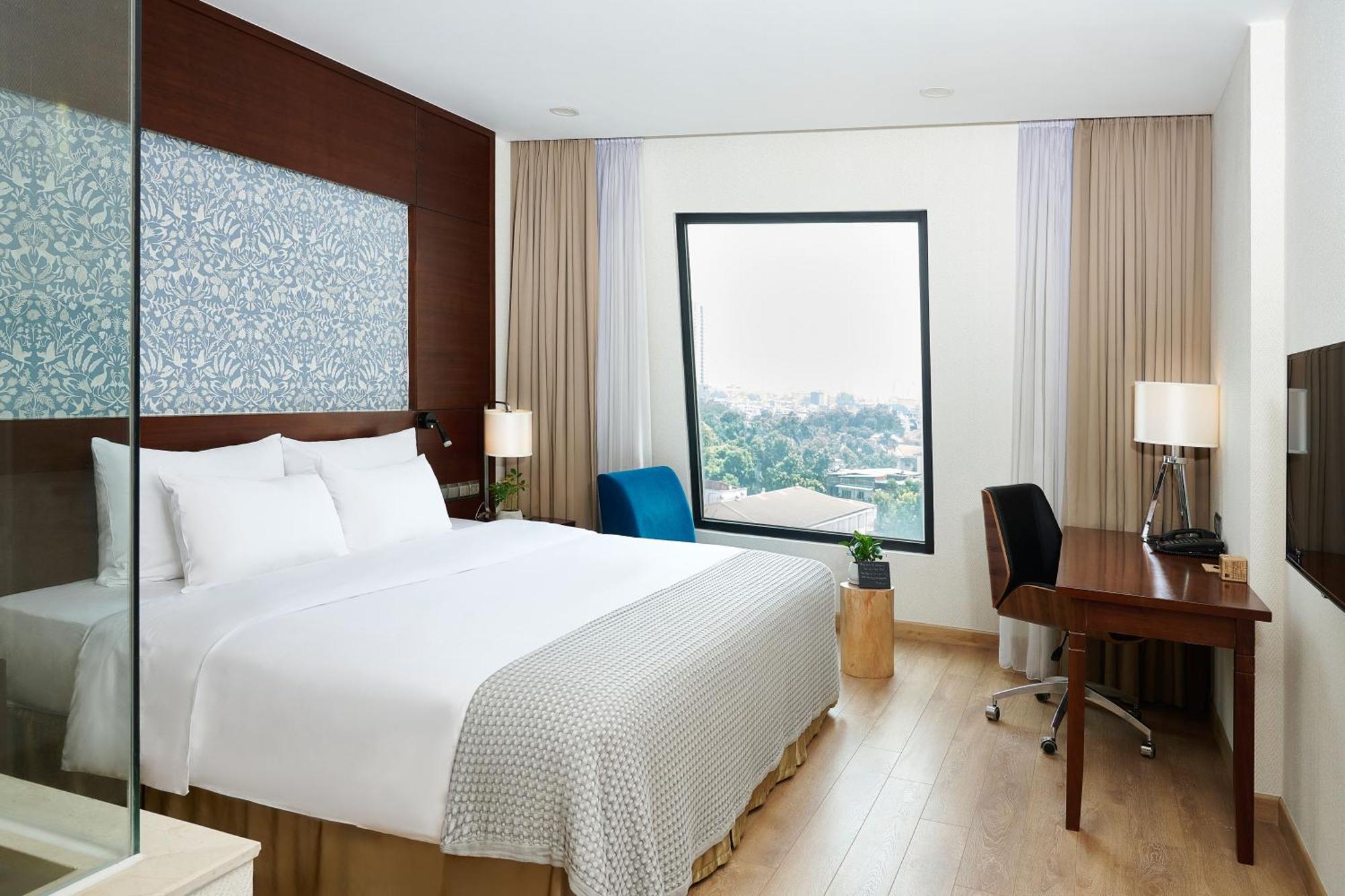 Standard King Room