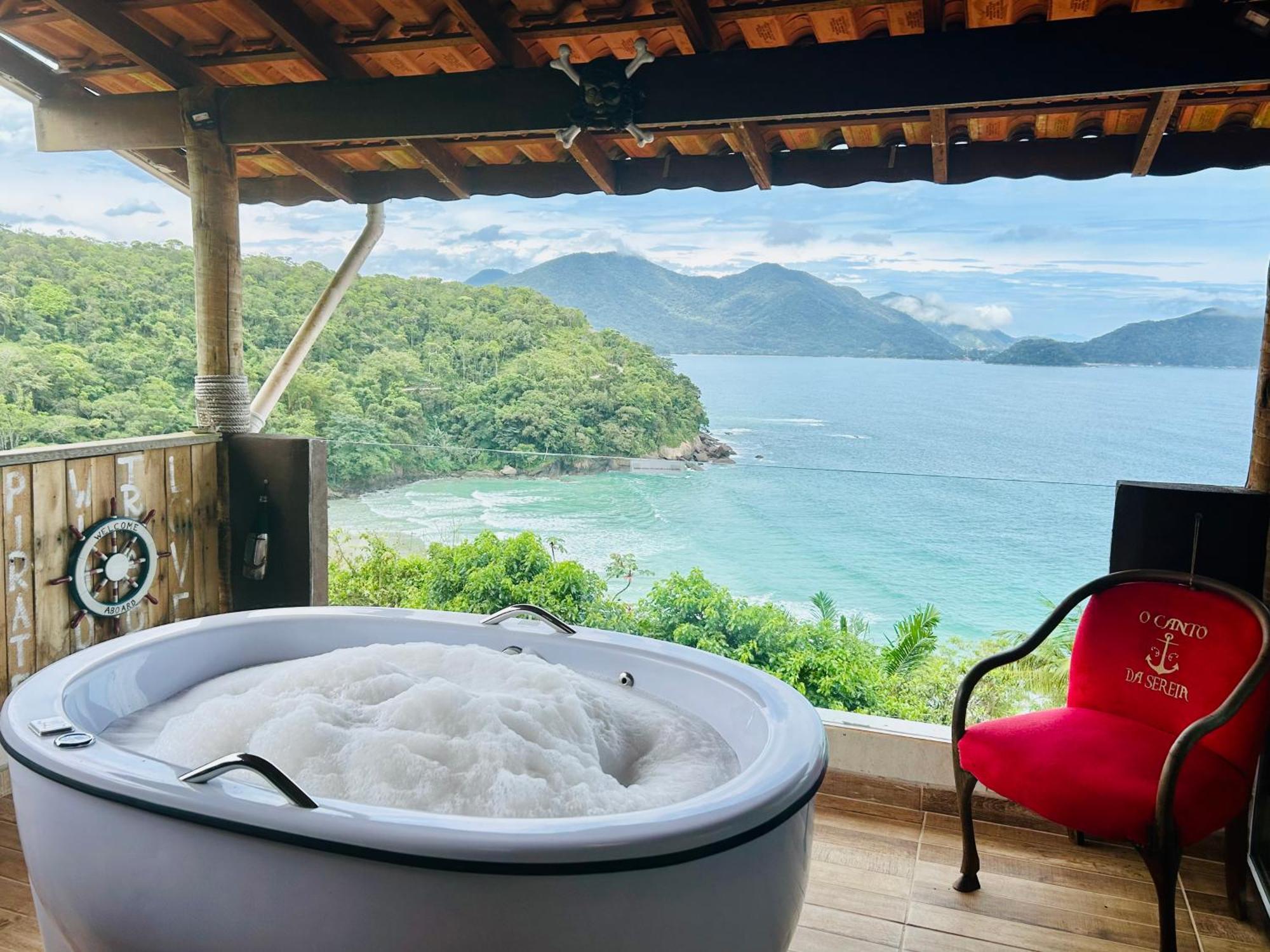 Suite Hot Tub
