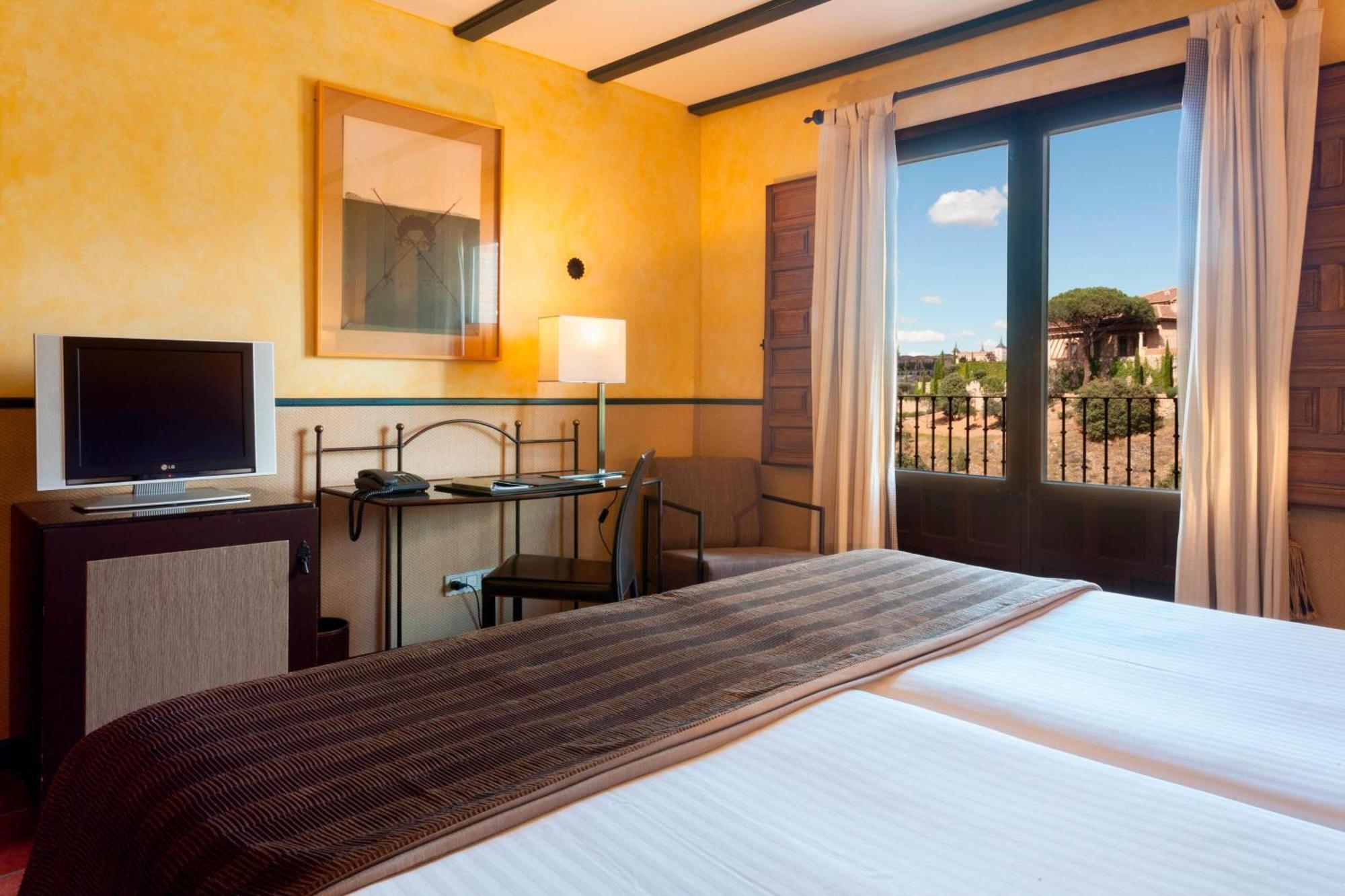 Superior King Room Terrace