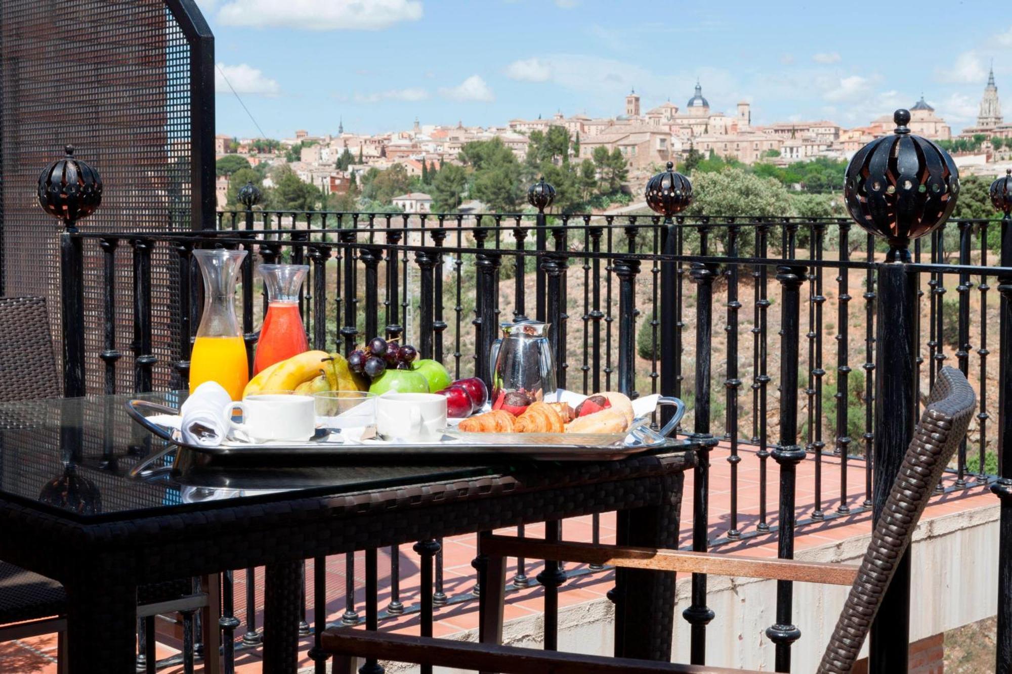 Superior King Room Terrace