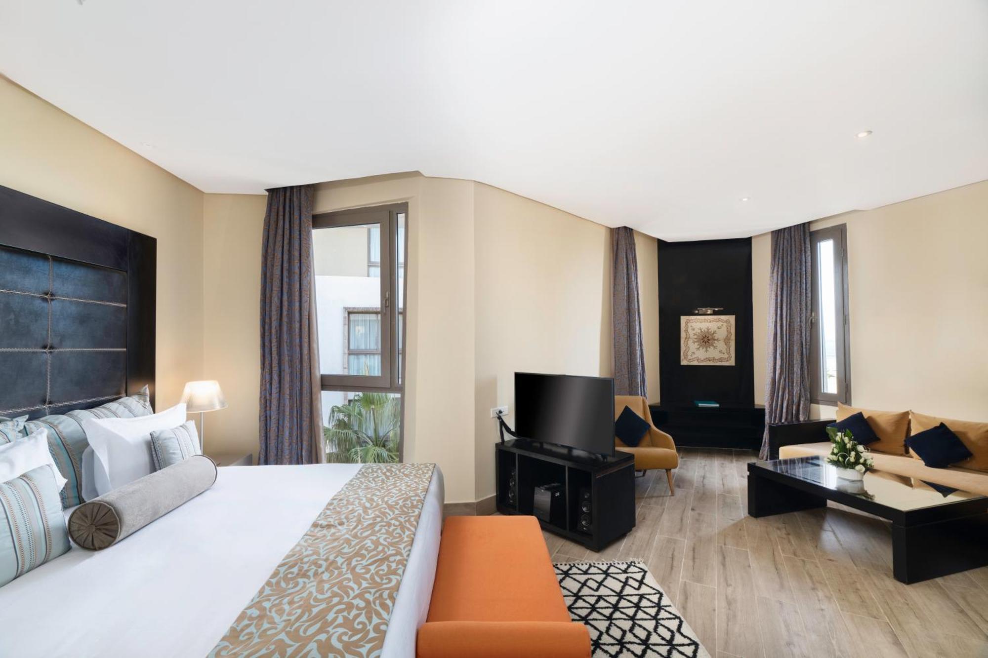 Ambassador Suite Sea View