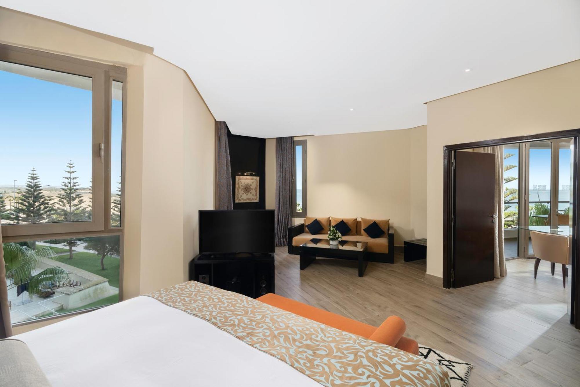 Ambassador Suite Sea View