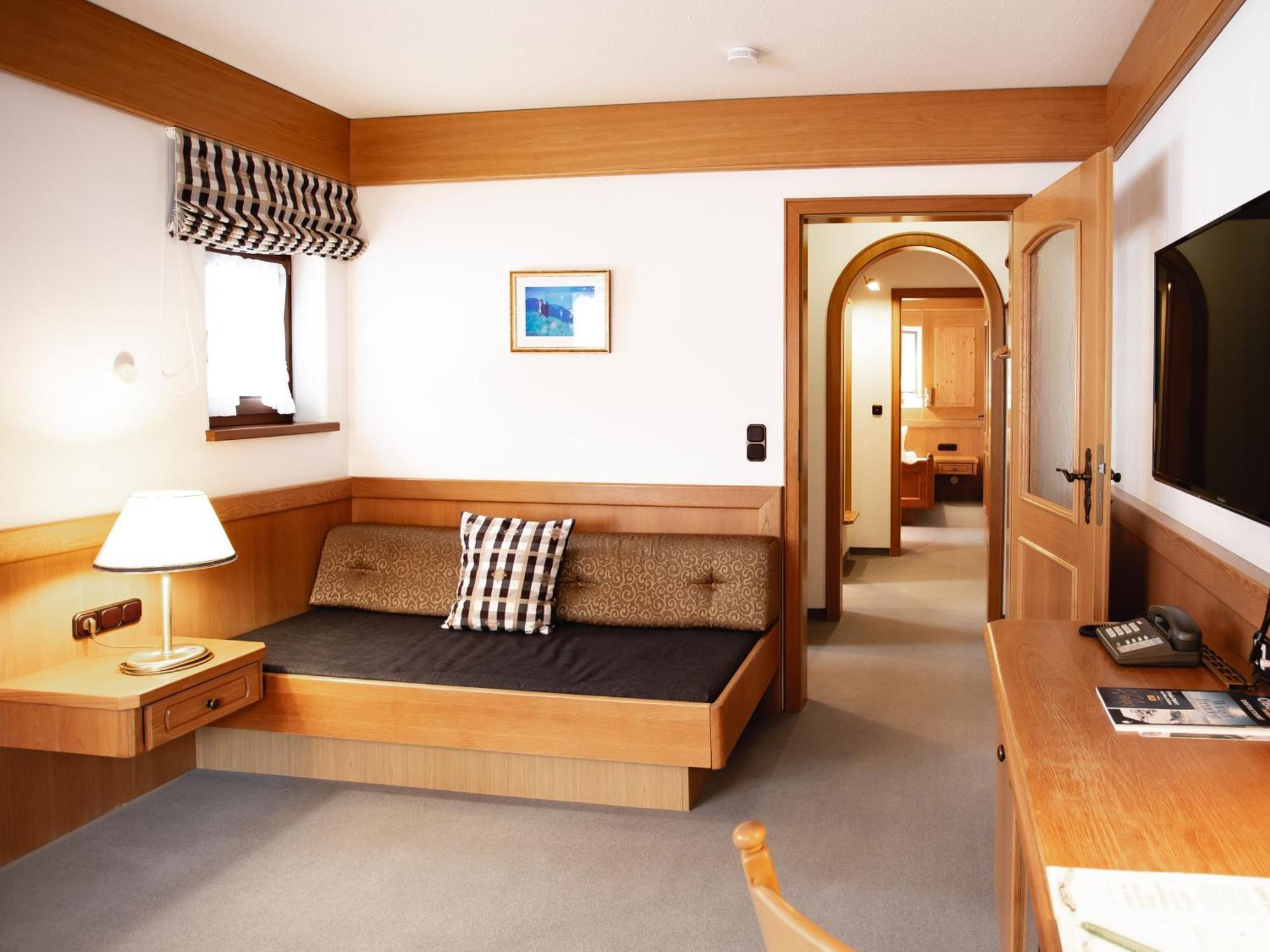 One-Bedroom Suite