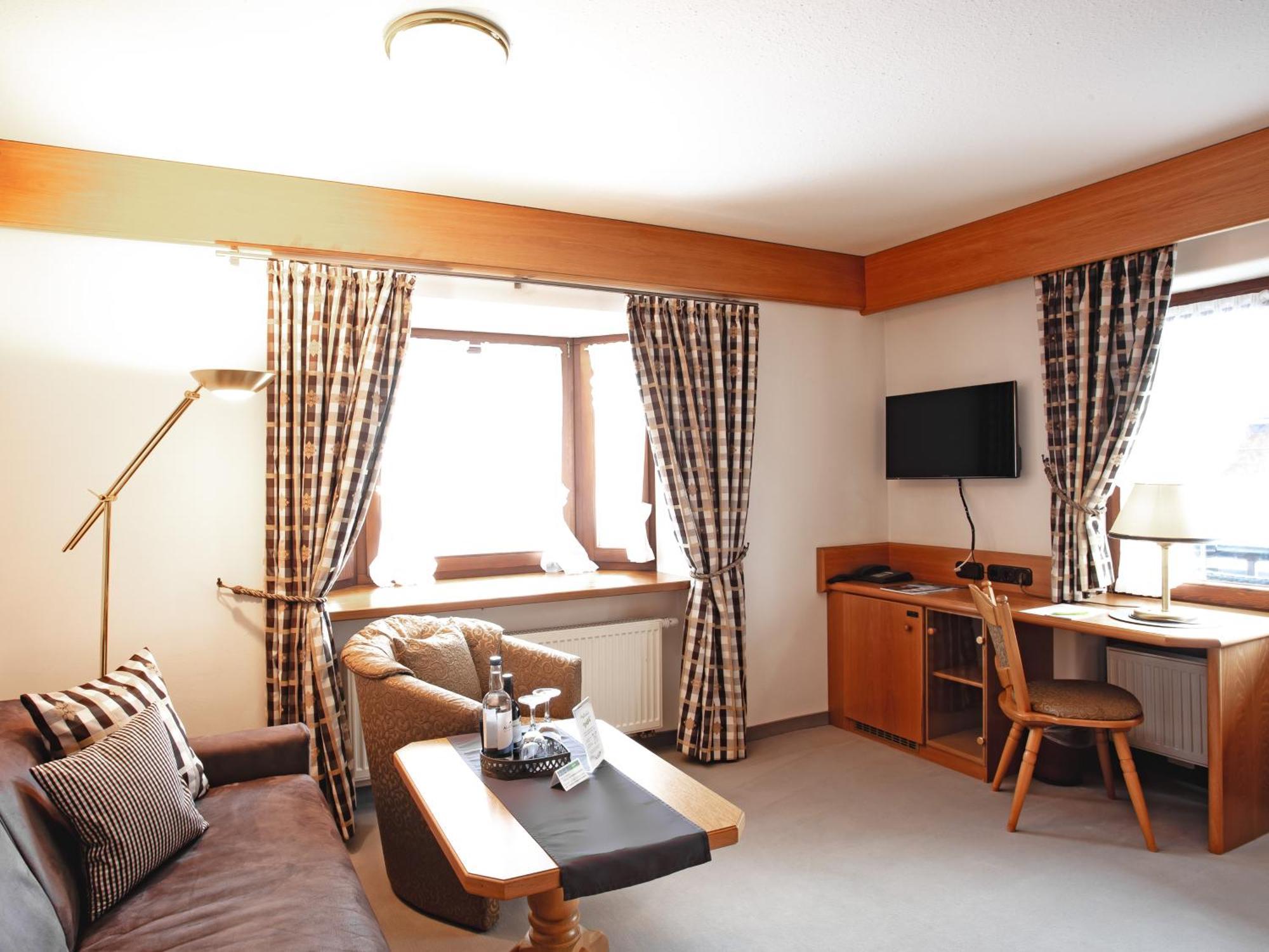 One-Bedroom Suite