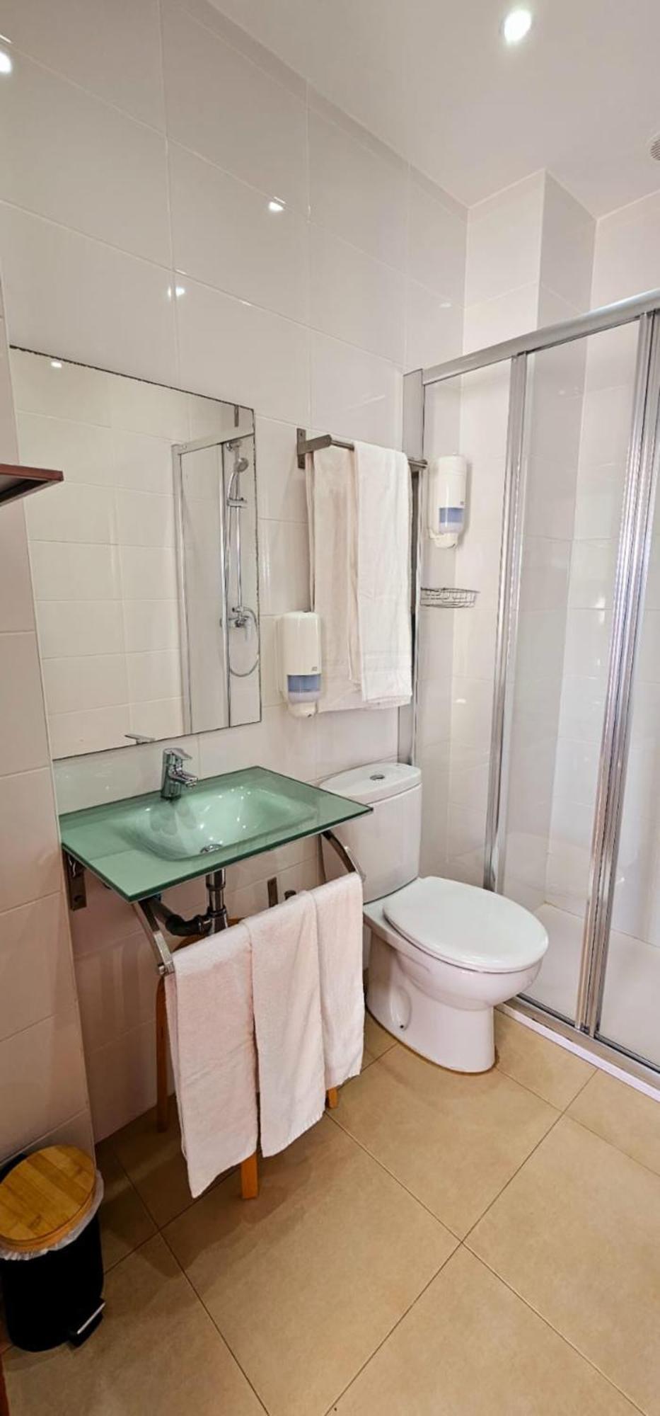 Triple Room Private Bathroom