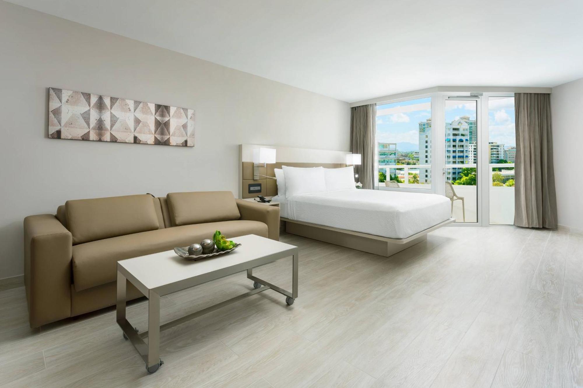 King Executive Room Balcony