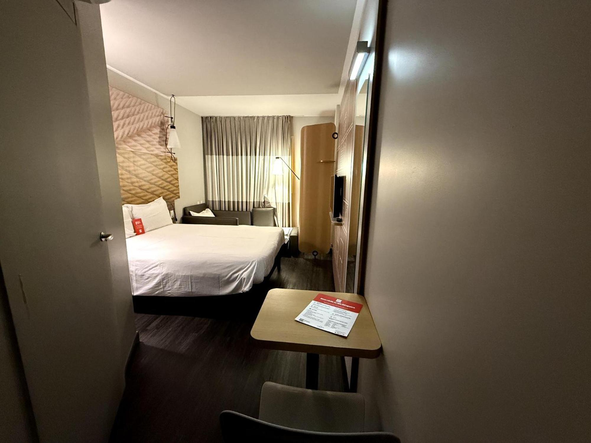 Standard Double Room Sofa