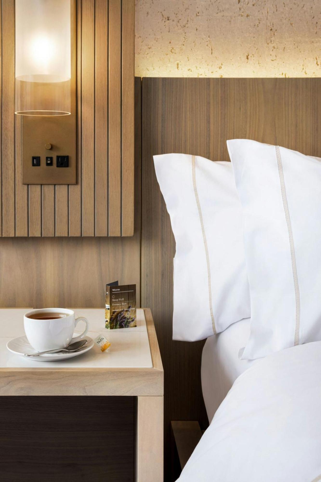 Premium Room 2 Queens