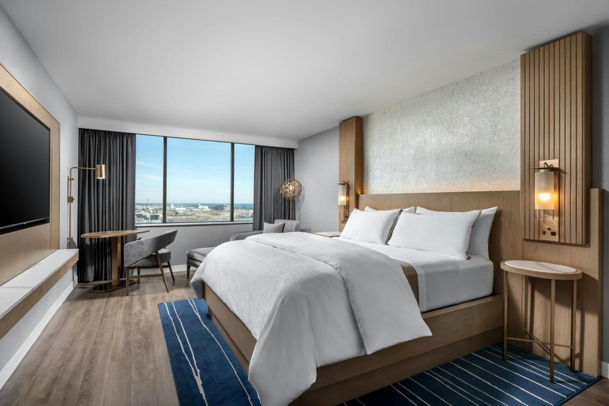 Premium Room 1 King