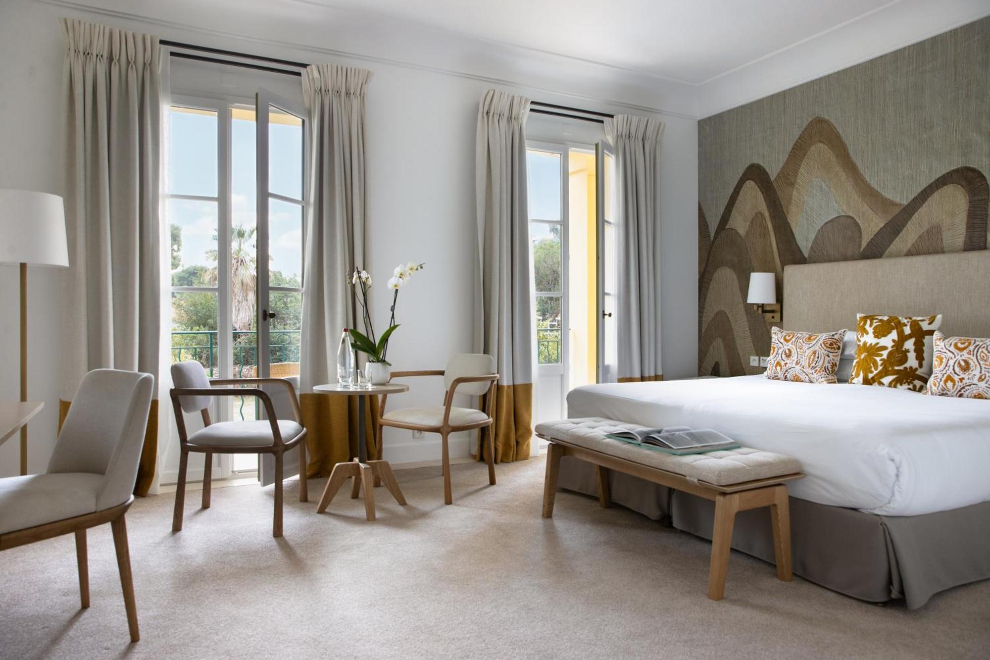 Deluxe Double or Twin Room Garden View