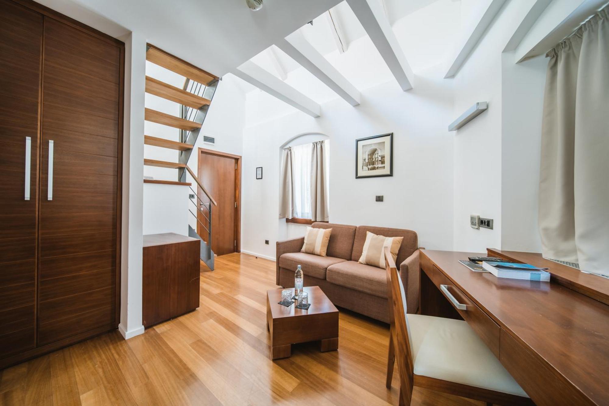 Superior Double Room Villa Dobric