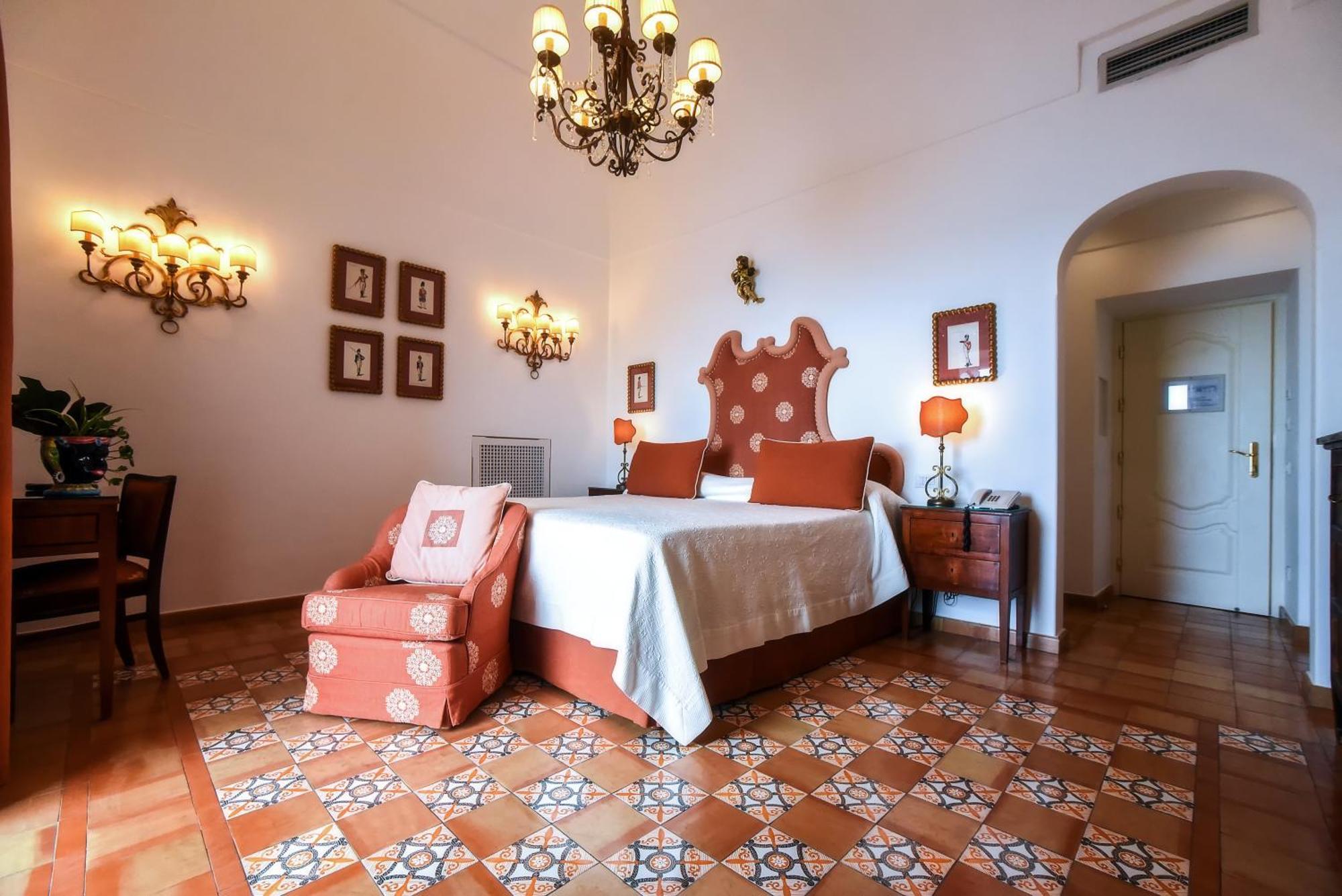 Superior Double Room Small Terrace Sea VIew