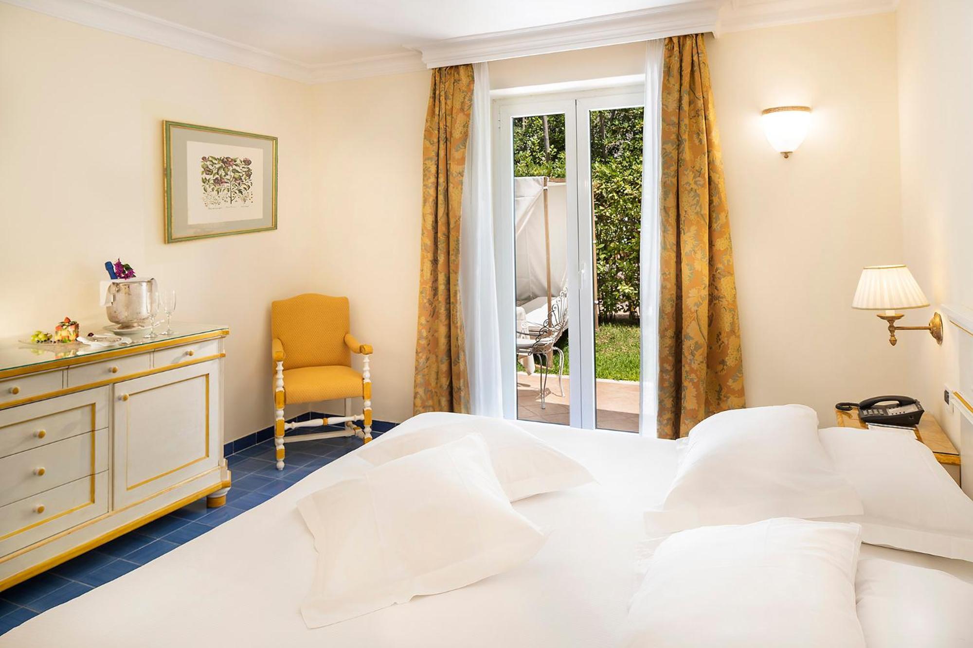 Standard Double or Twin Room Garden View
