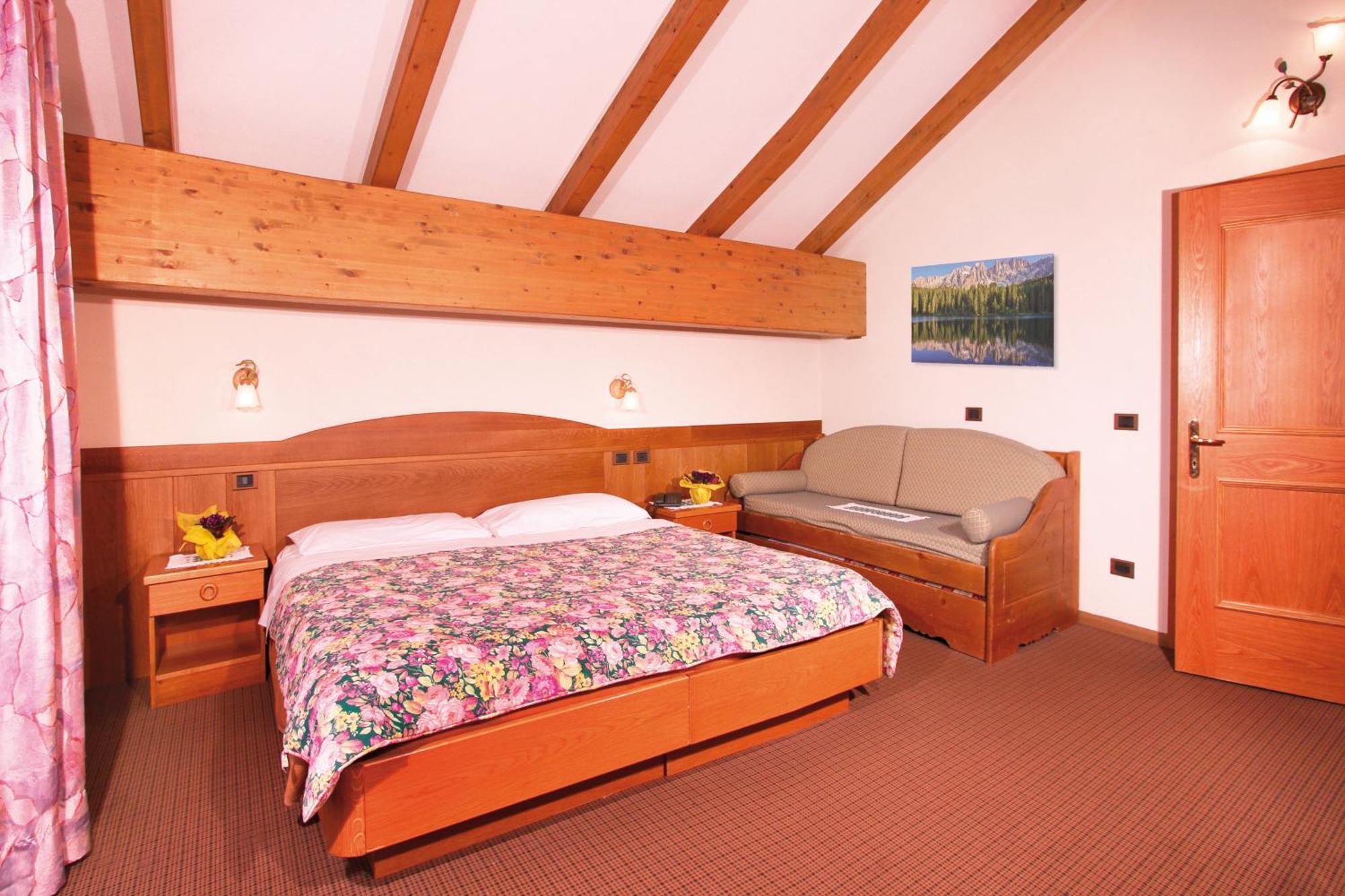 Economy Twin Room