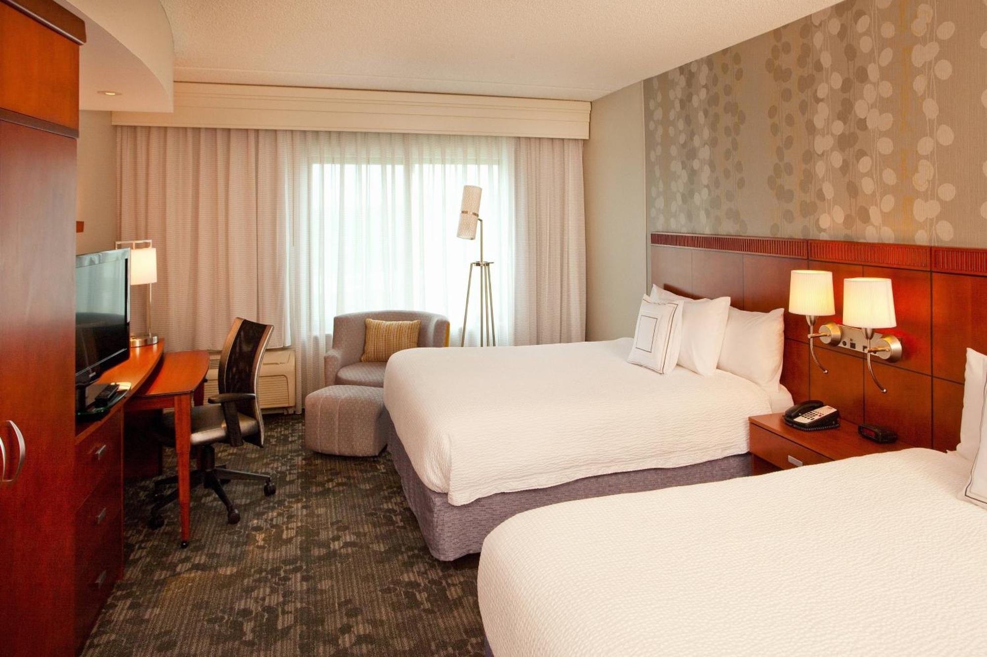 Queen Room Two Queen Beds