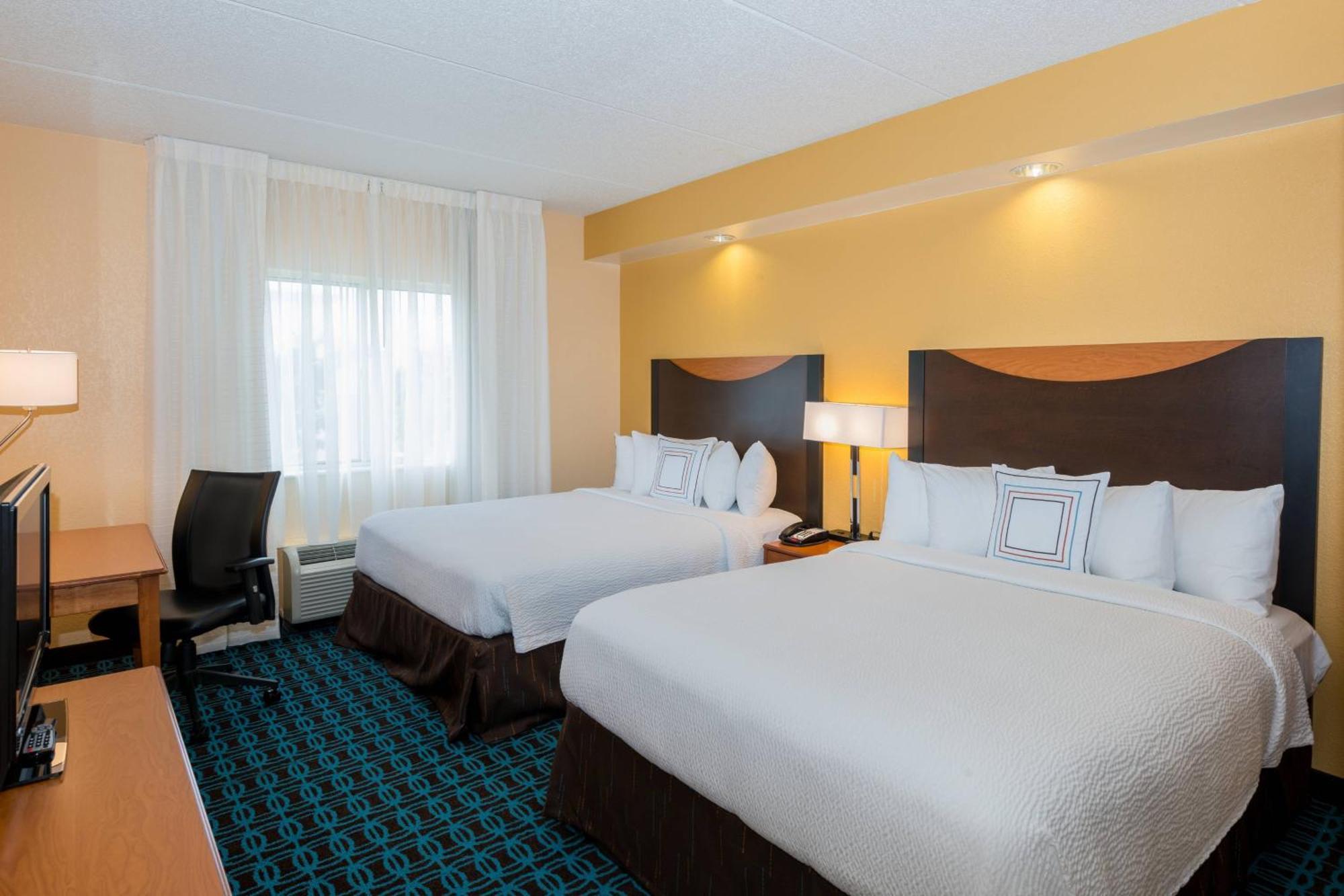 Queen Room Two Queen Beds