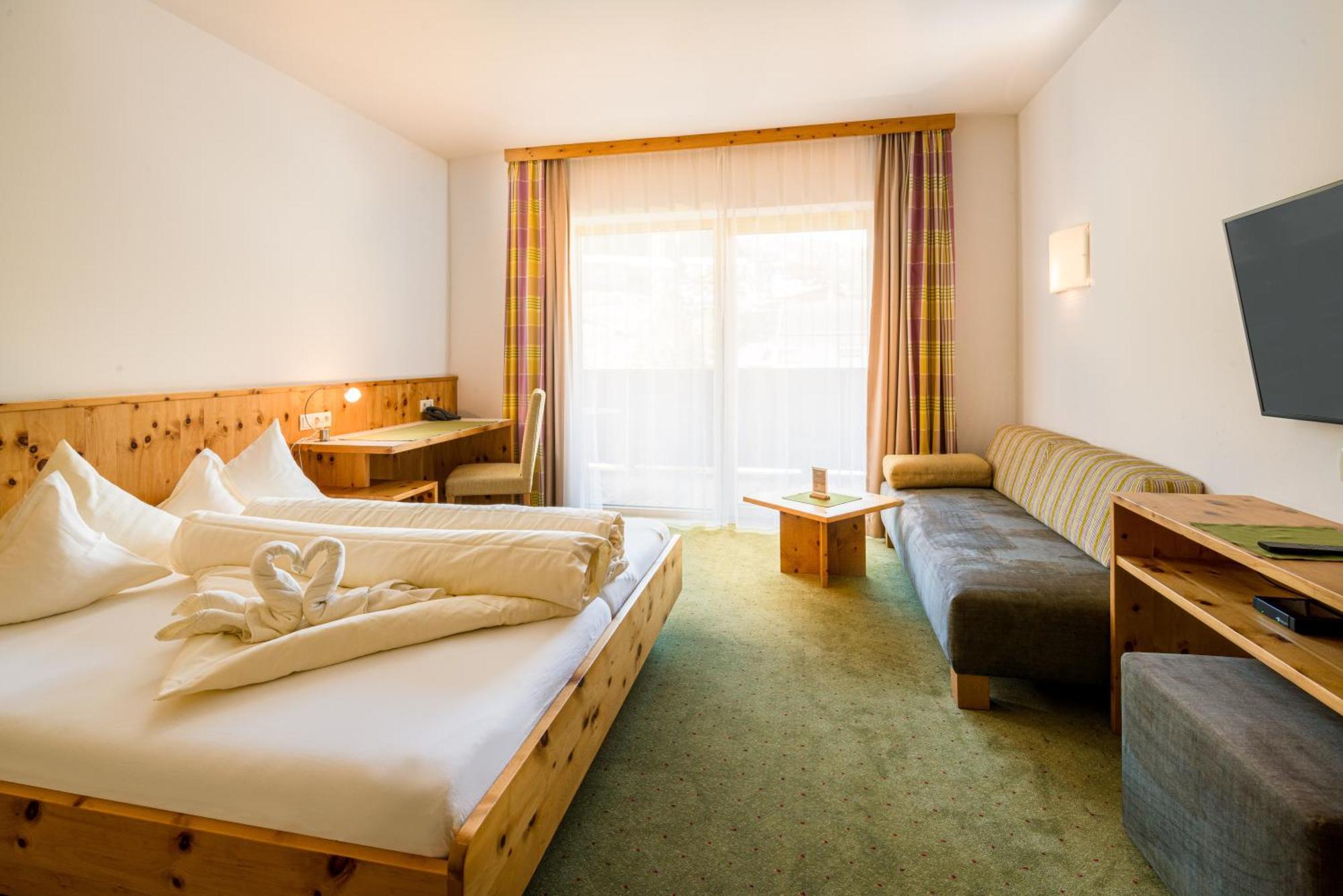 Superior Double Room Balcony
