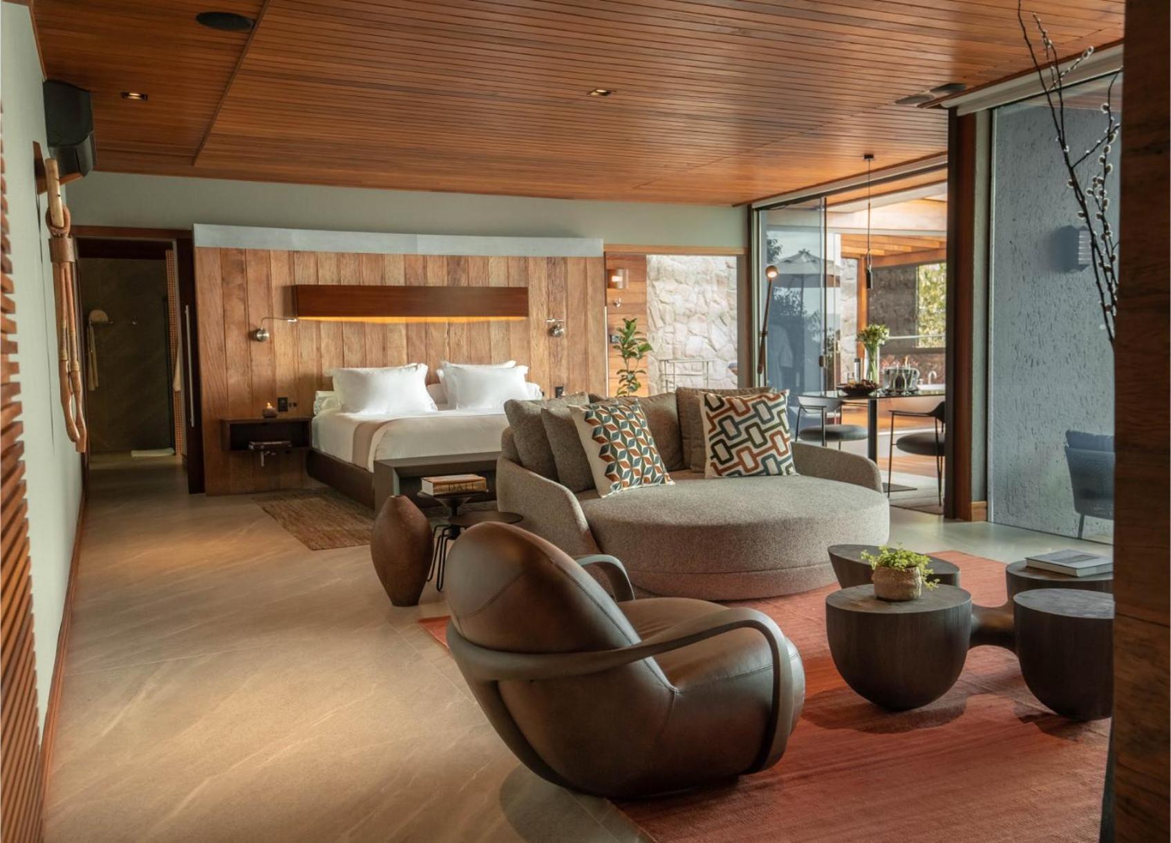 Emerald Bungalow