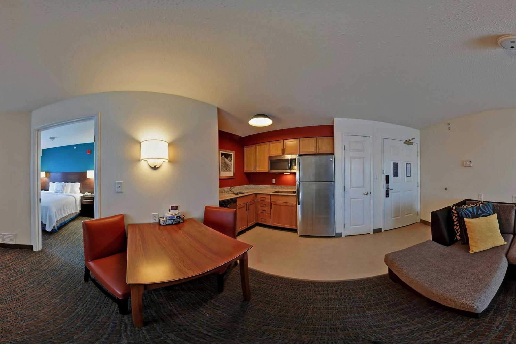 One-Bedroom Suite