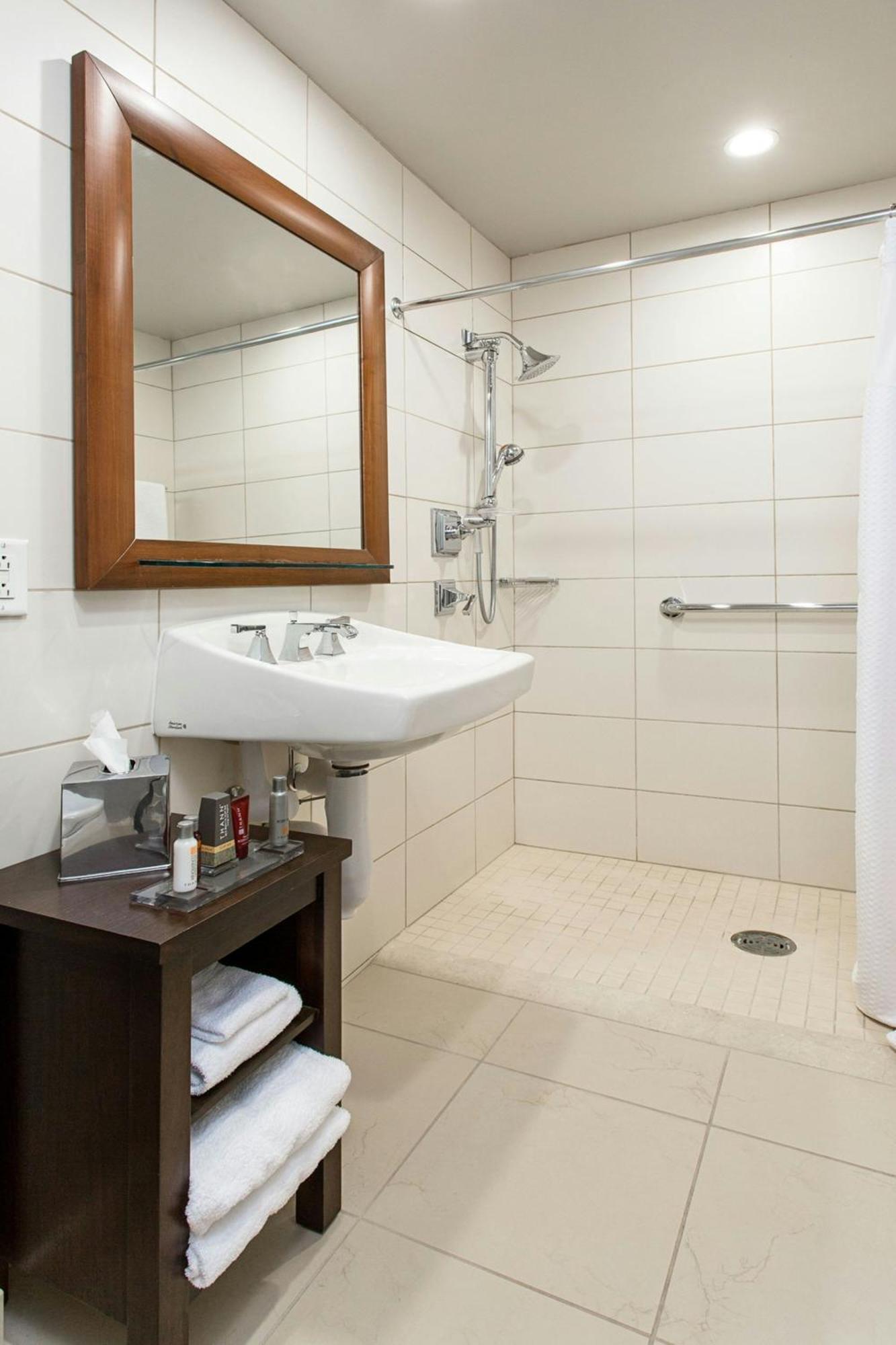 Queen Room Disability Access
