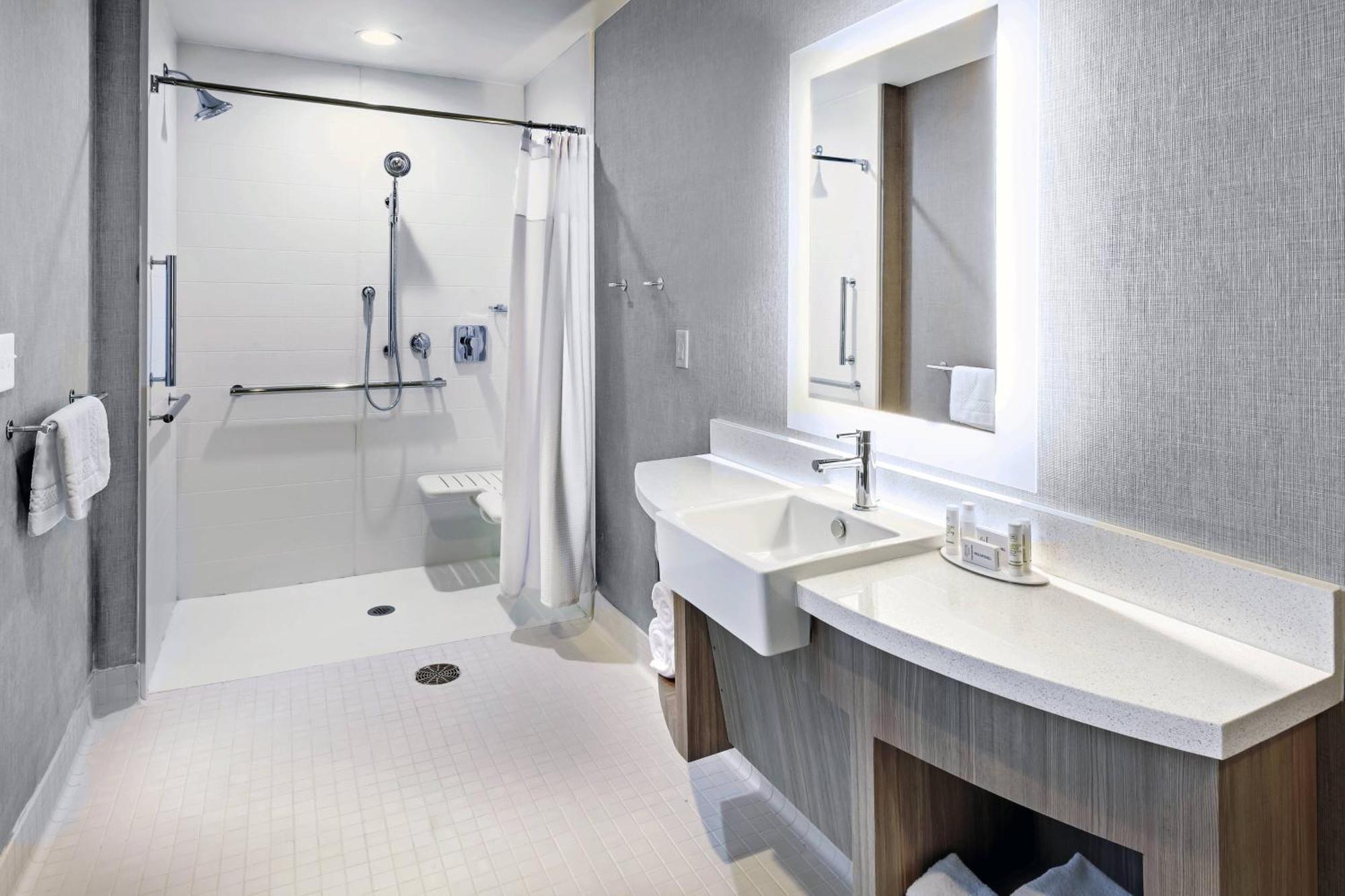King Suite with Trundle Sofa - Hearing Accessible