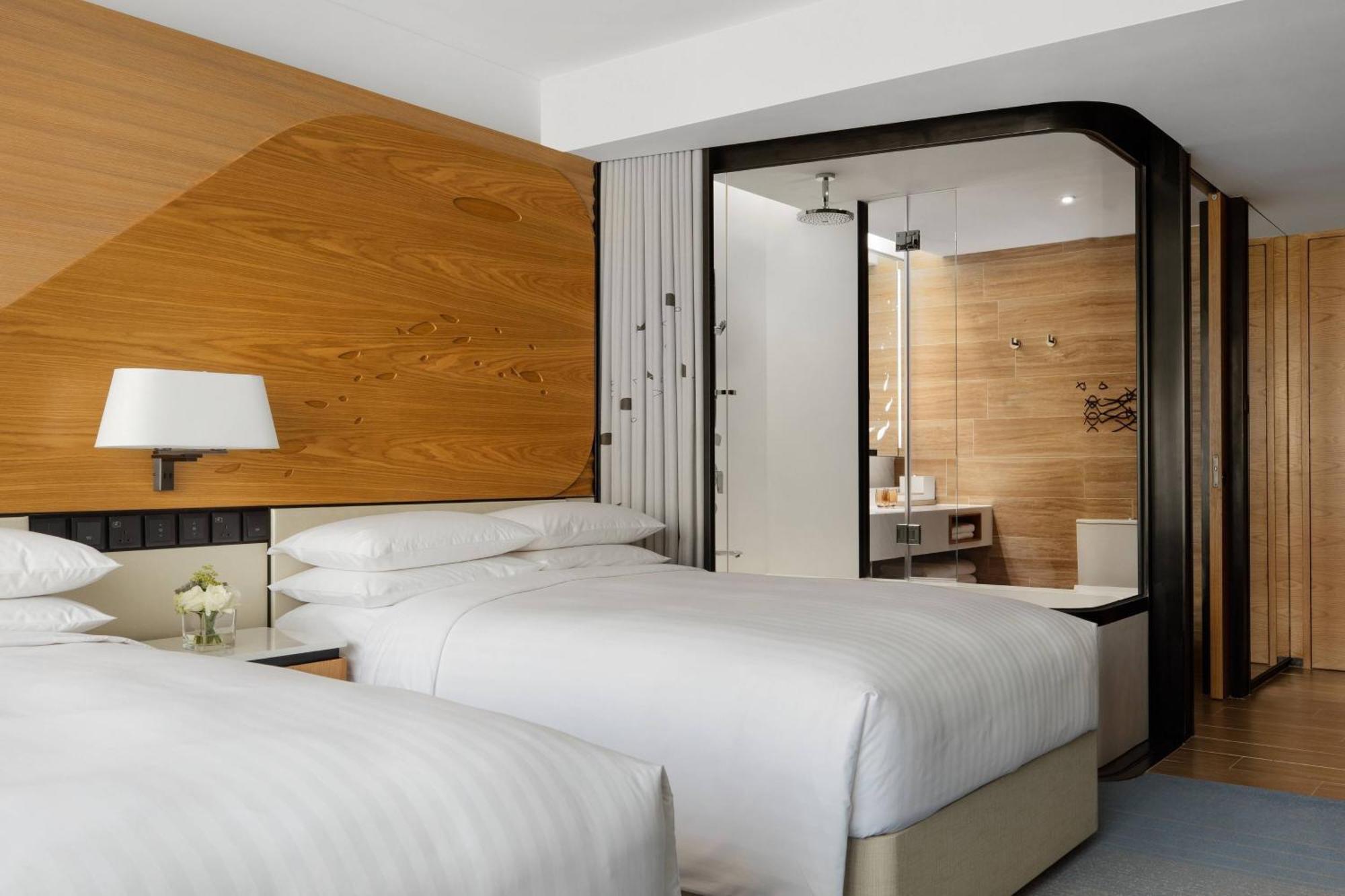 Deluxe Room 2 Double Beds