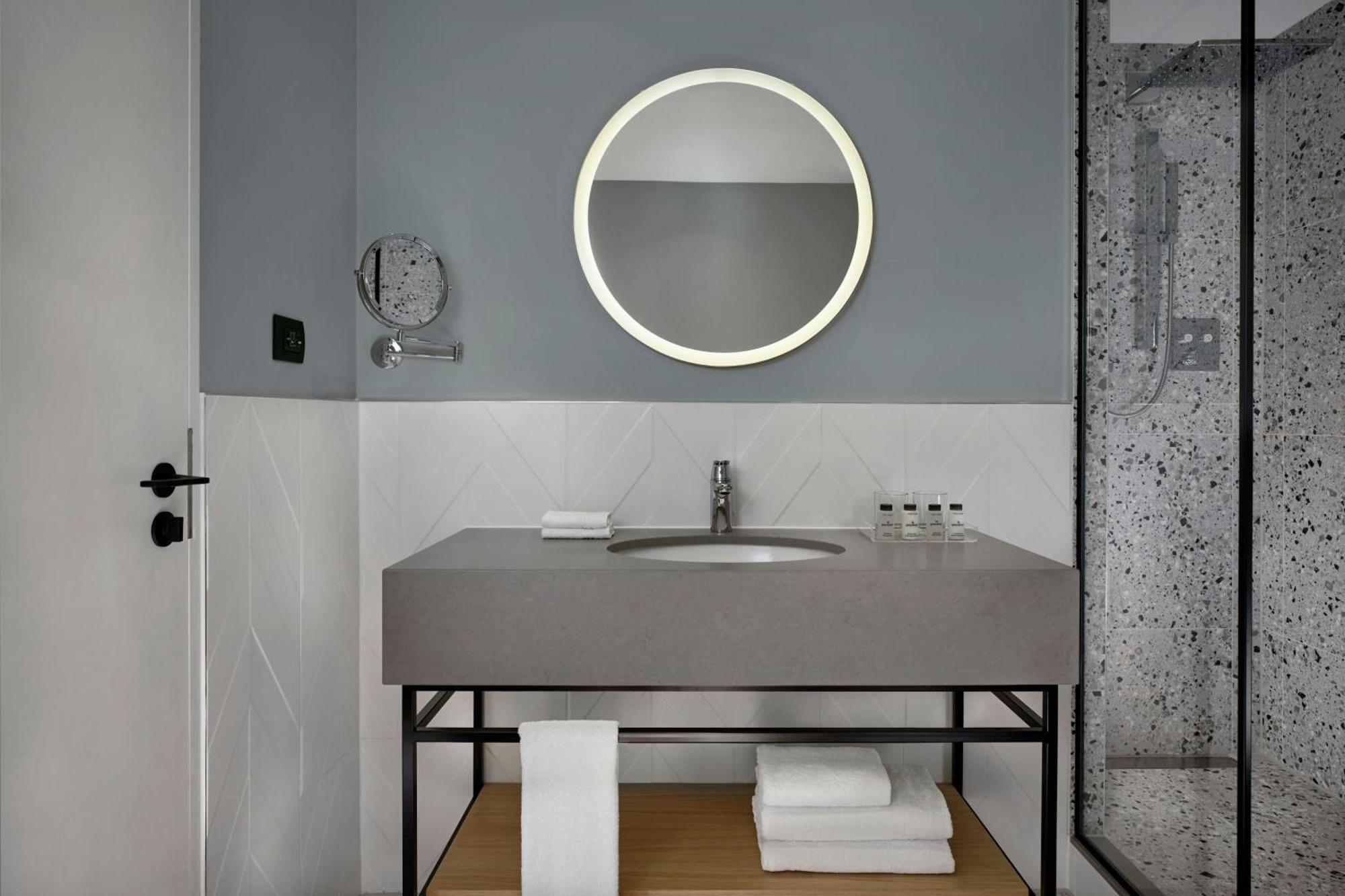 Deluxe Guest room 2 Twin or Single Beds