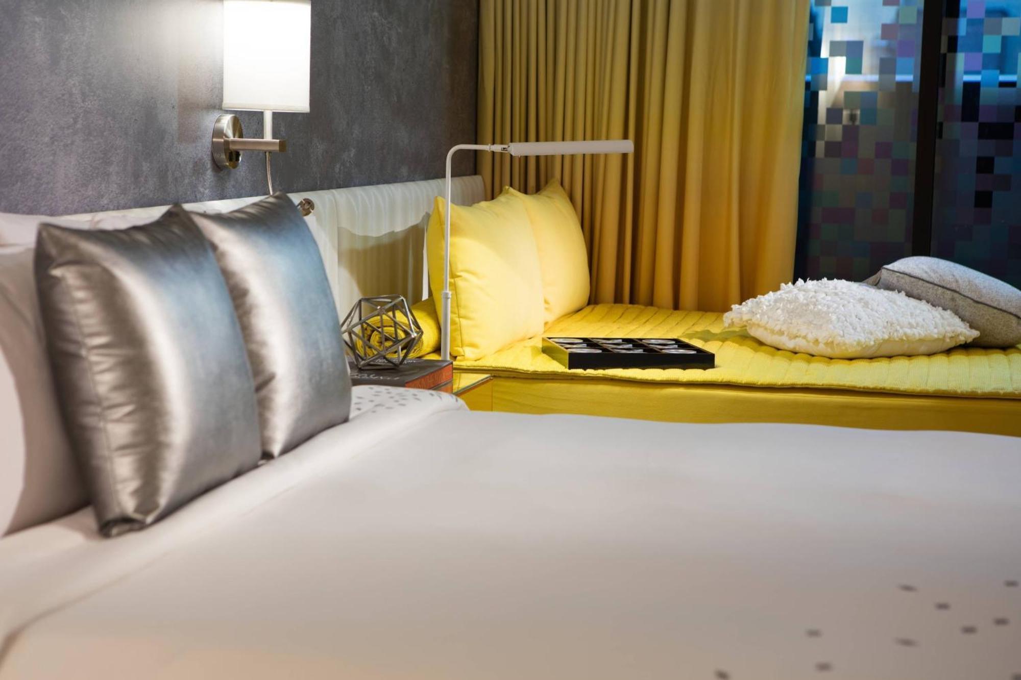 Times Square Terrace Room King Bed Balcony