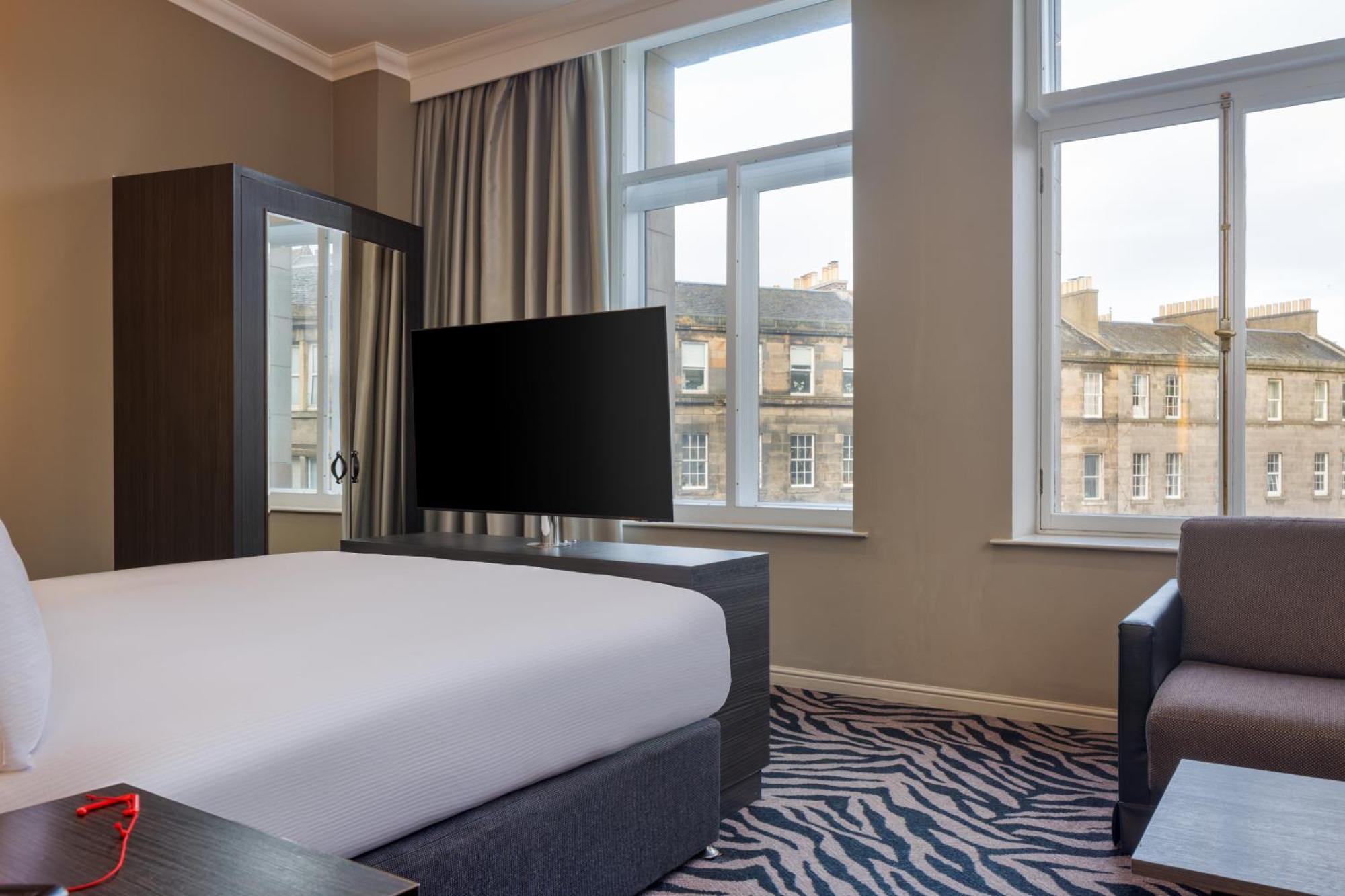 King Room Mobility Access