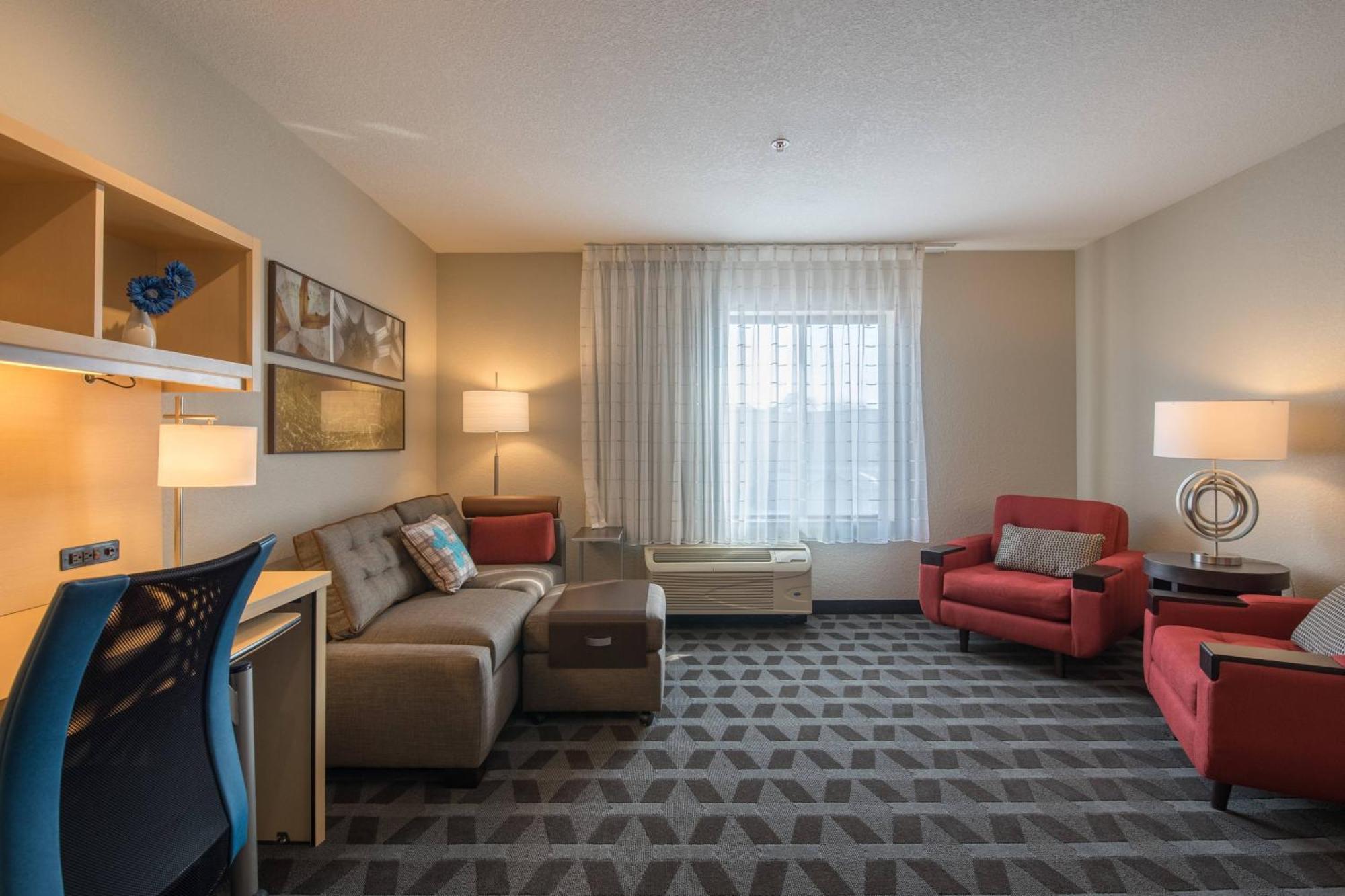 One-Bedroom King Suite Sofa Bed