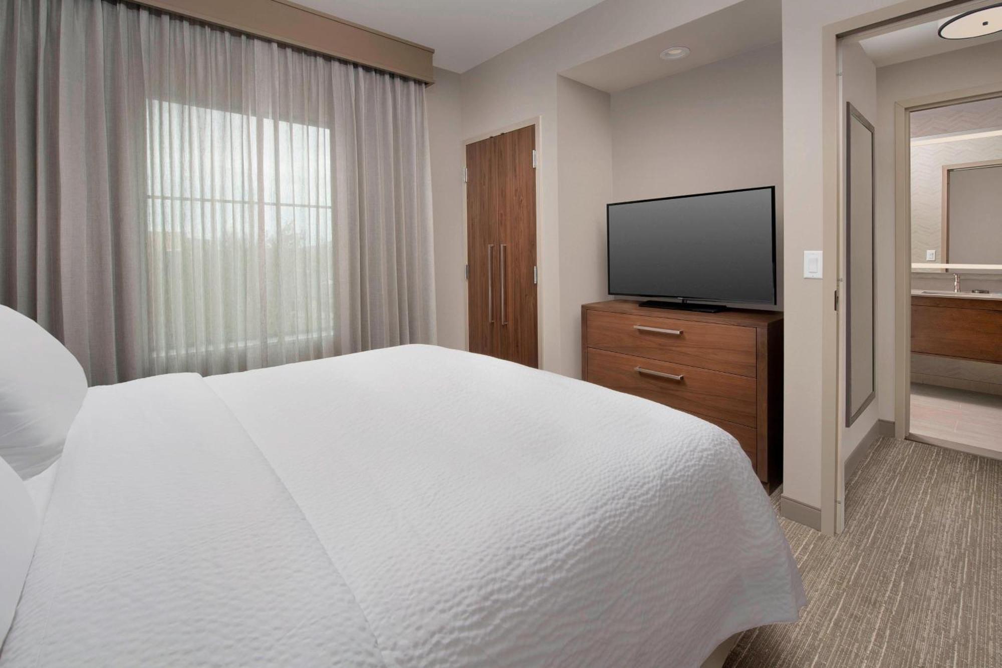 One-Bedroom King Suite Sofa Bed