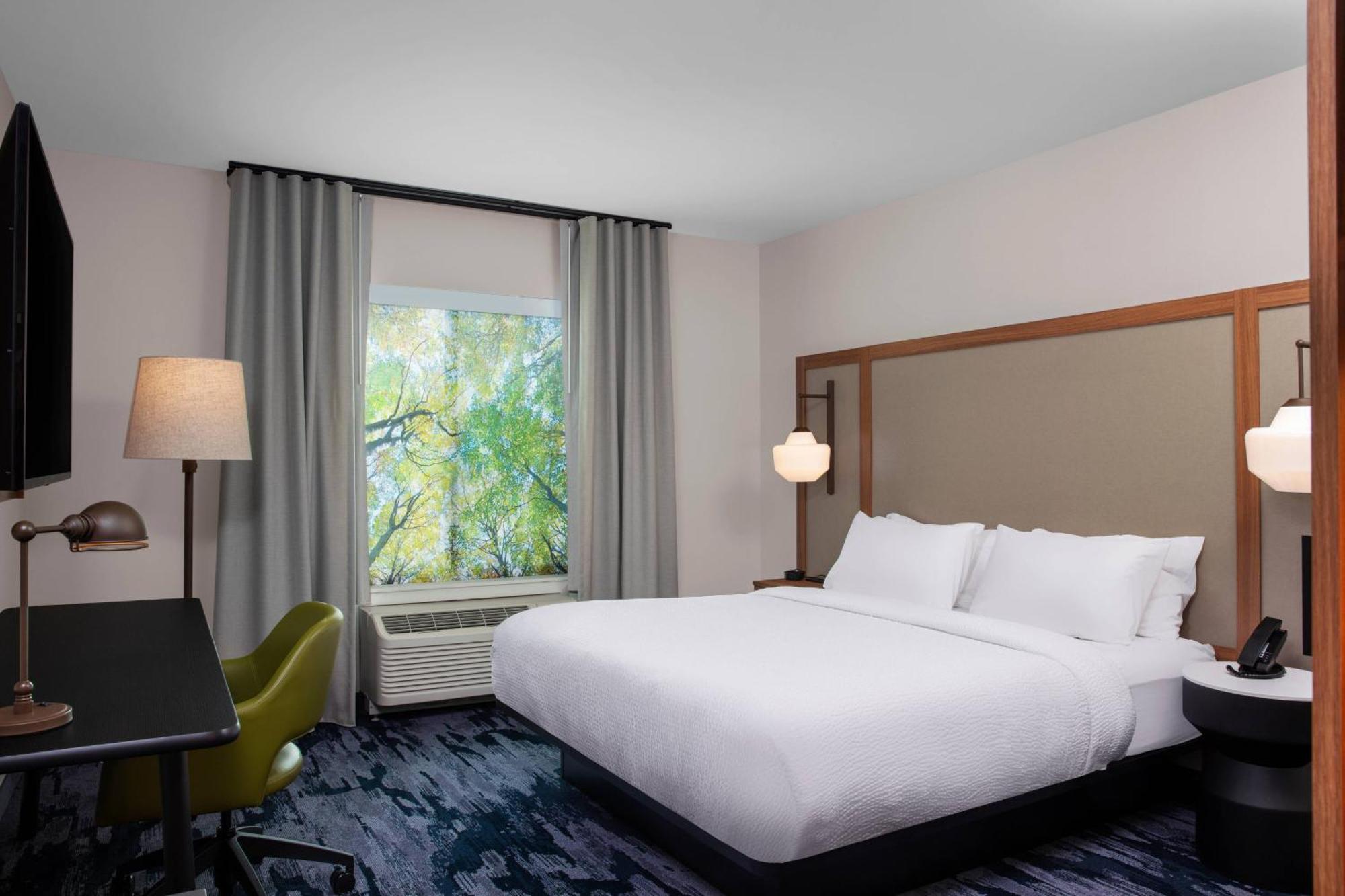 King Room Roll Shower Mobility Accessible