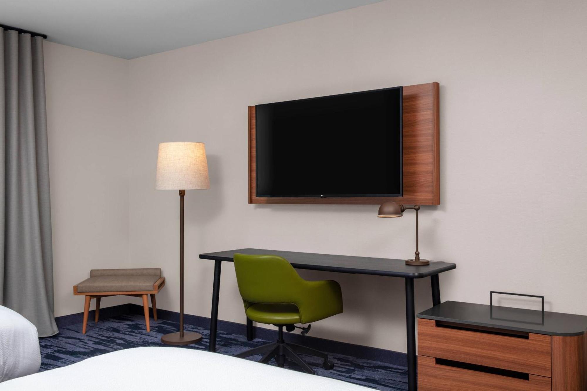 Queen Room Two Queen Beds
