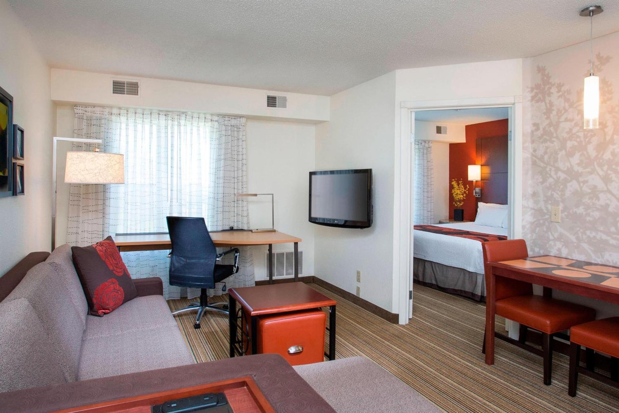 One-Bedroom Suite