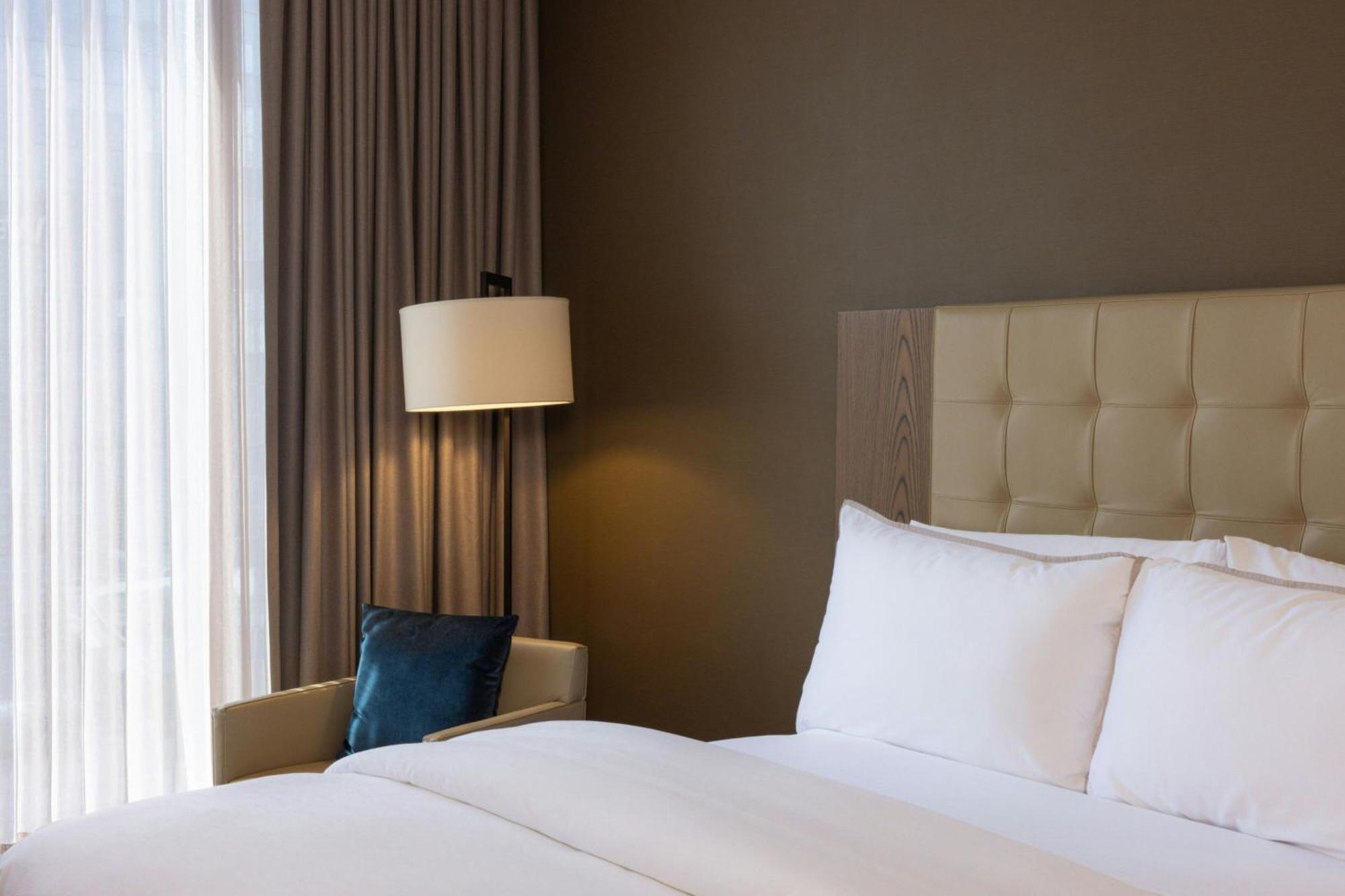Guest room 2 Double City view