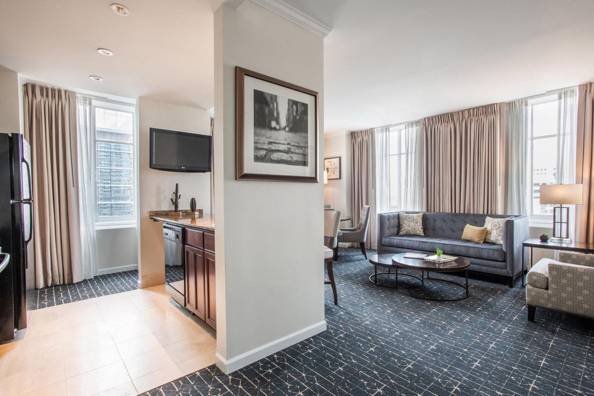 One Bedroom King Junior Suite