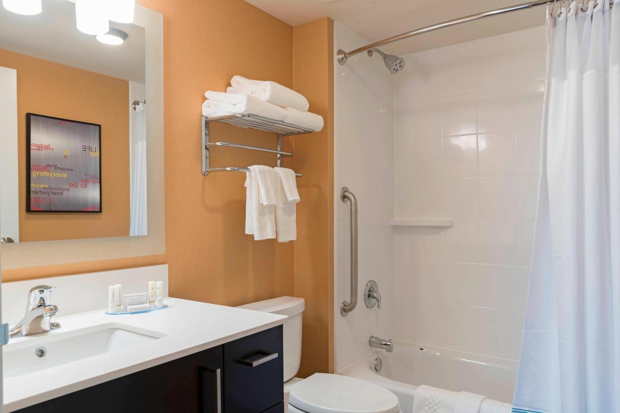 One-Bedroom Suite
