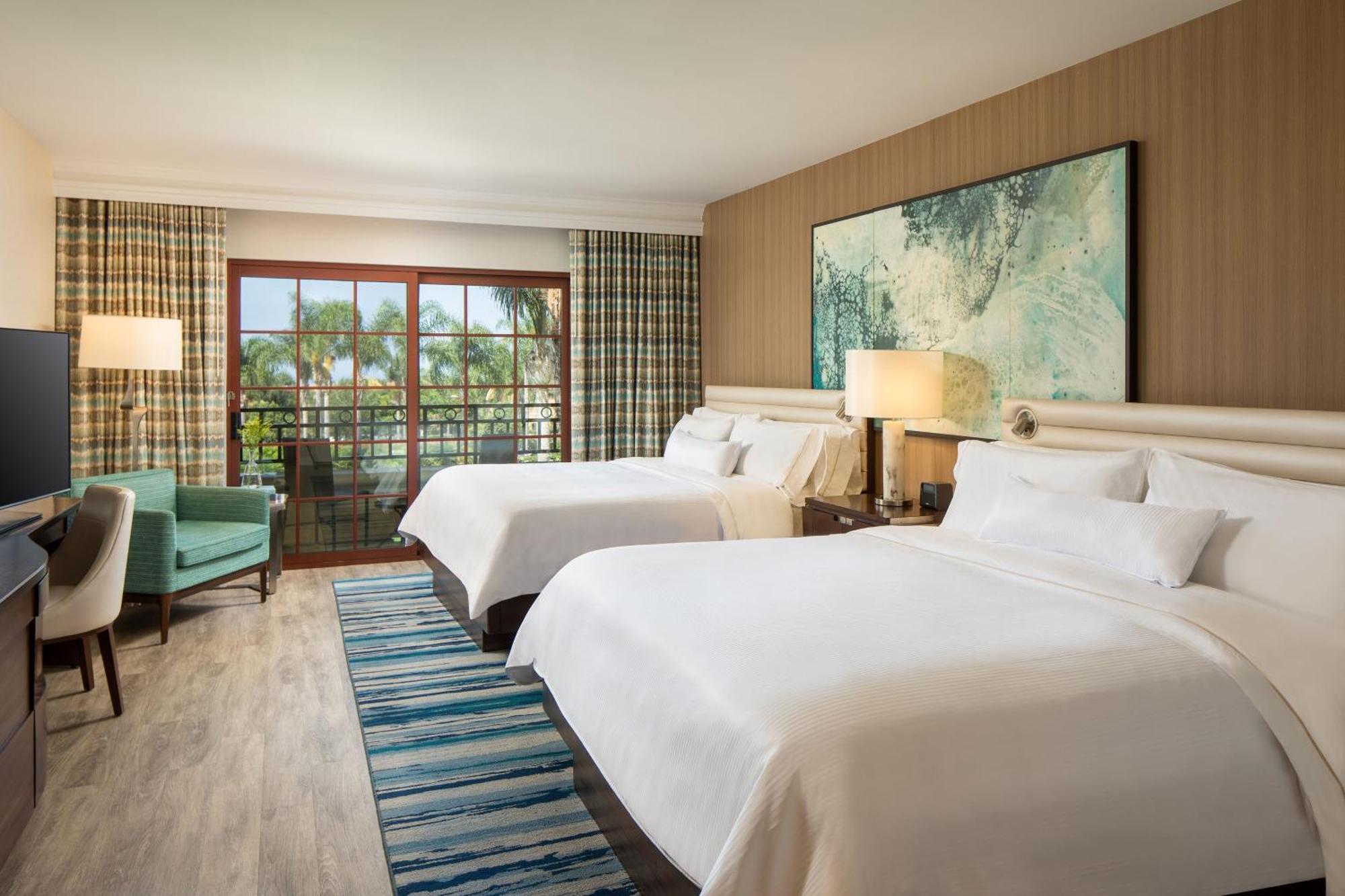 Deluxe Guest room 2 King Balcony