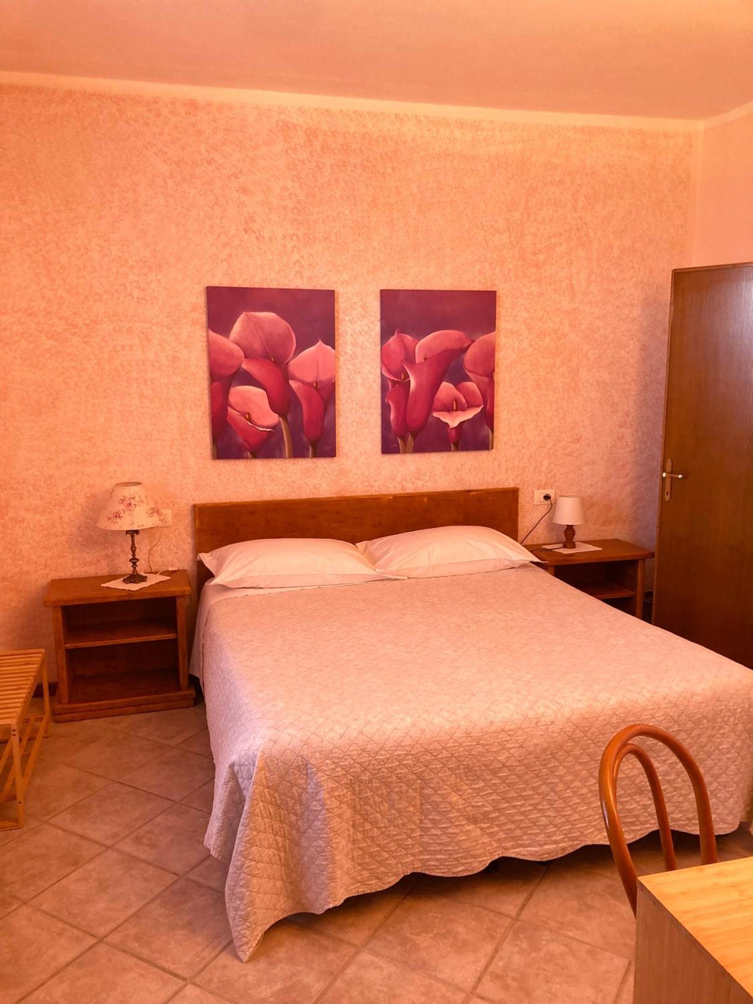 Double Room Private Bathroom